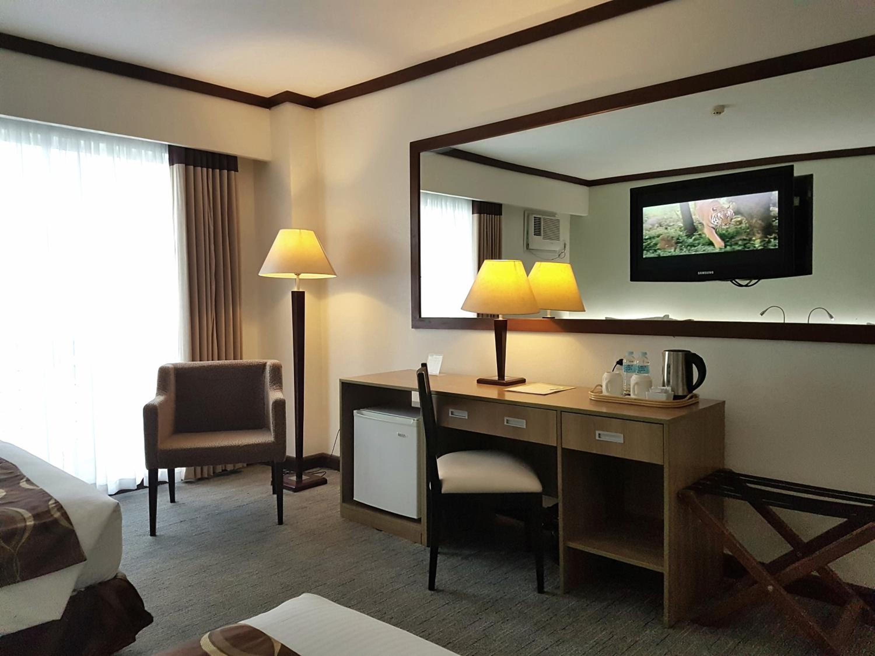 Premier Double or Twin Room - Photo 7