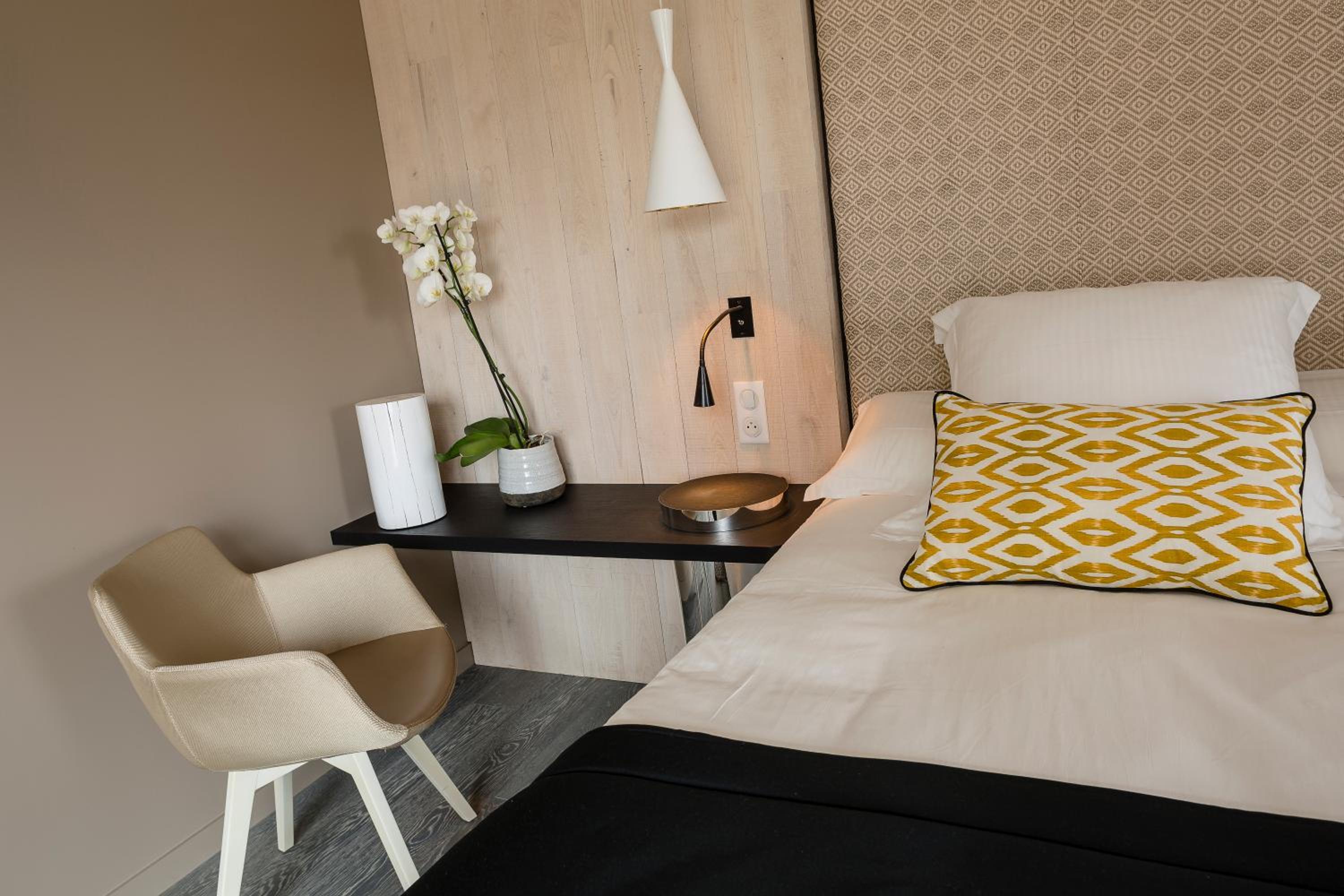 Executive Suite with Spa Bath