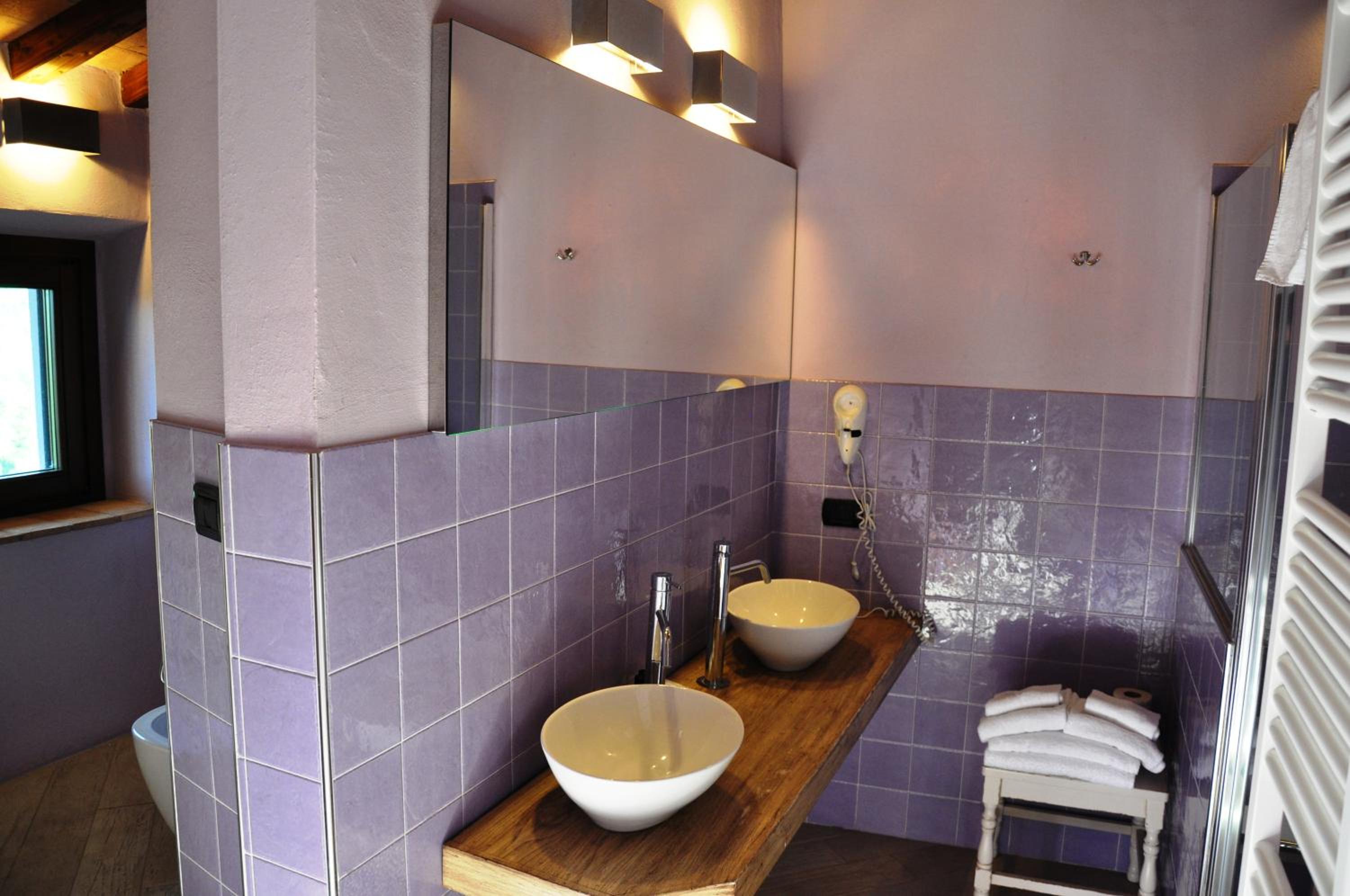 Suite with Whirlpool - Photo 3