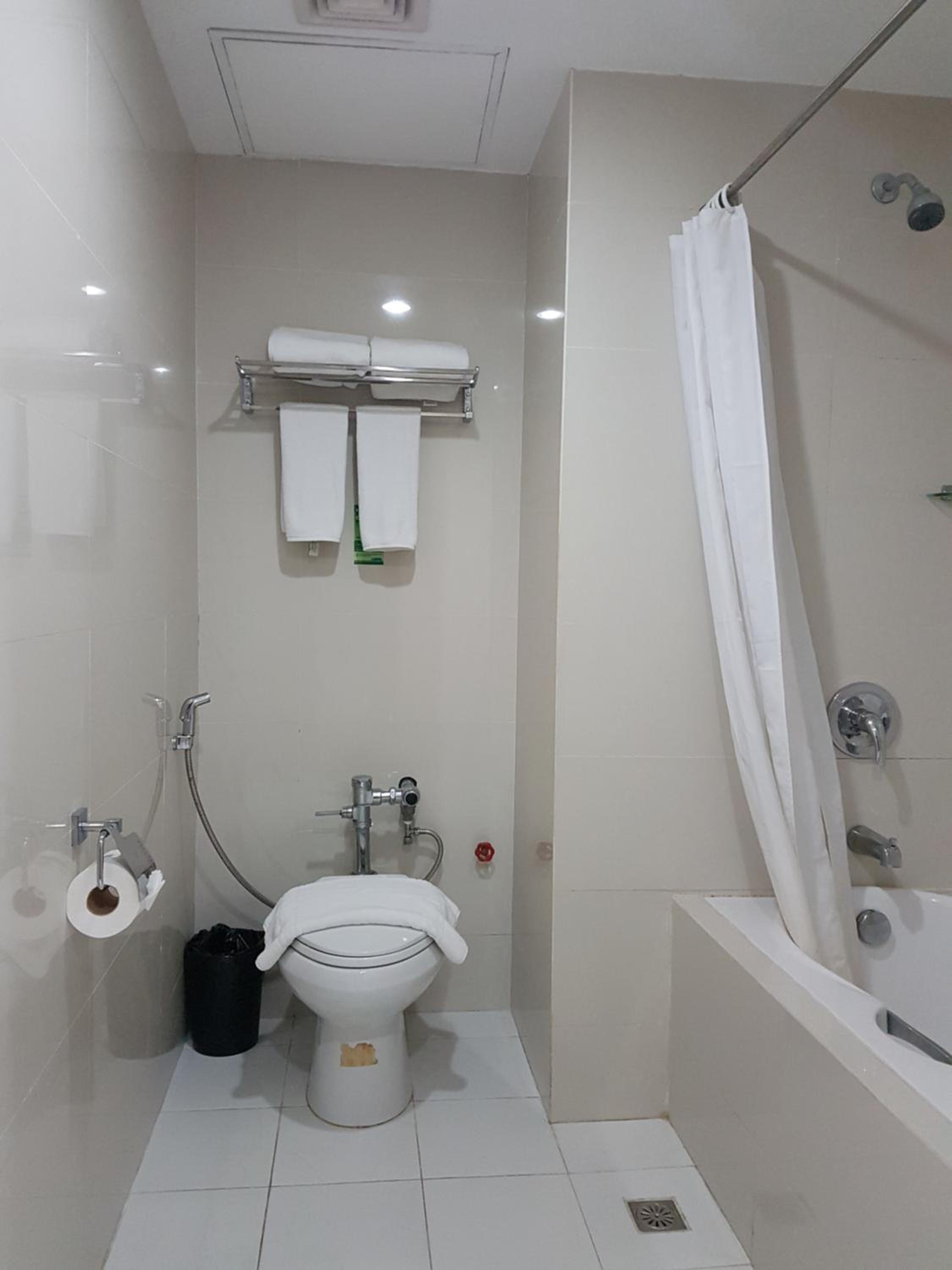 Deluxe Double Room - Photo 8