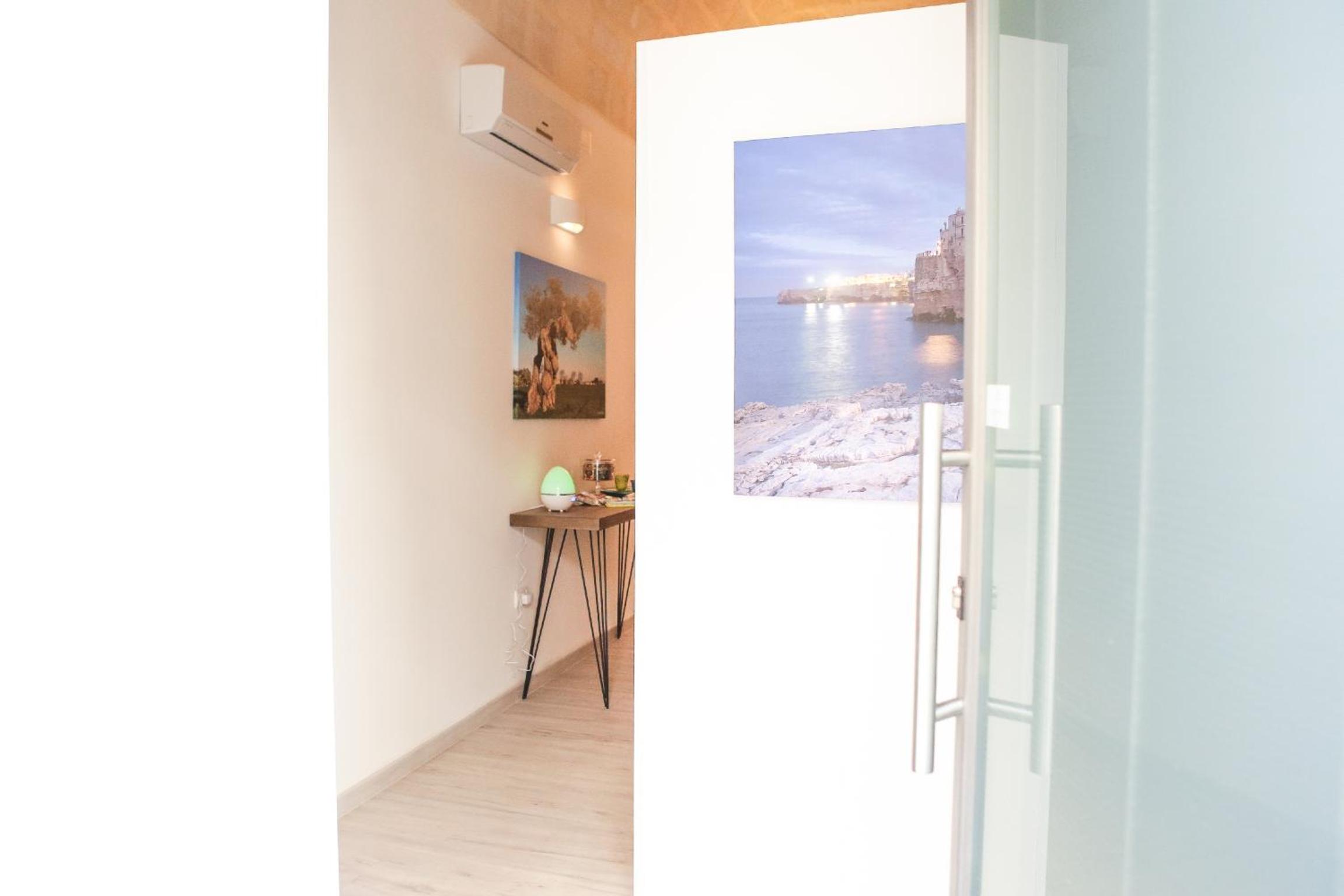 Deluxe Double Room (2 Adults + 1 Child)