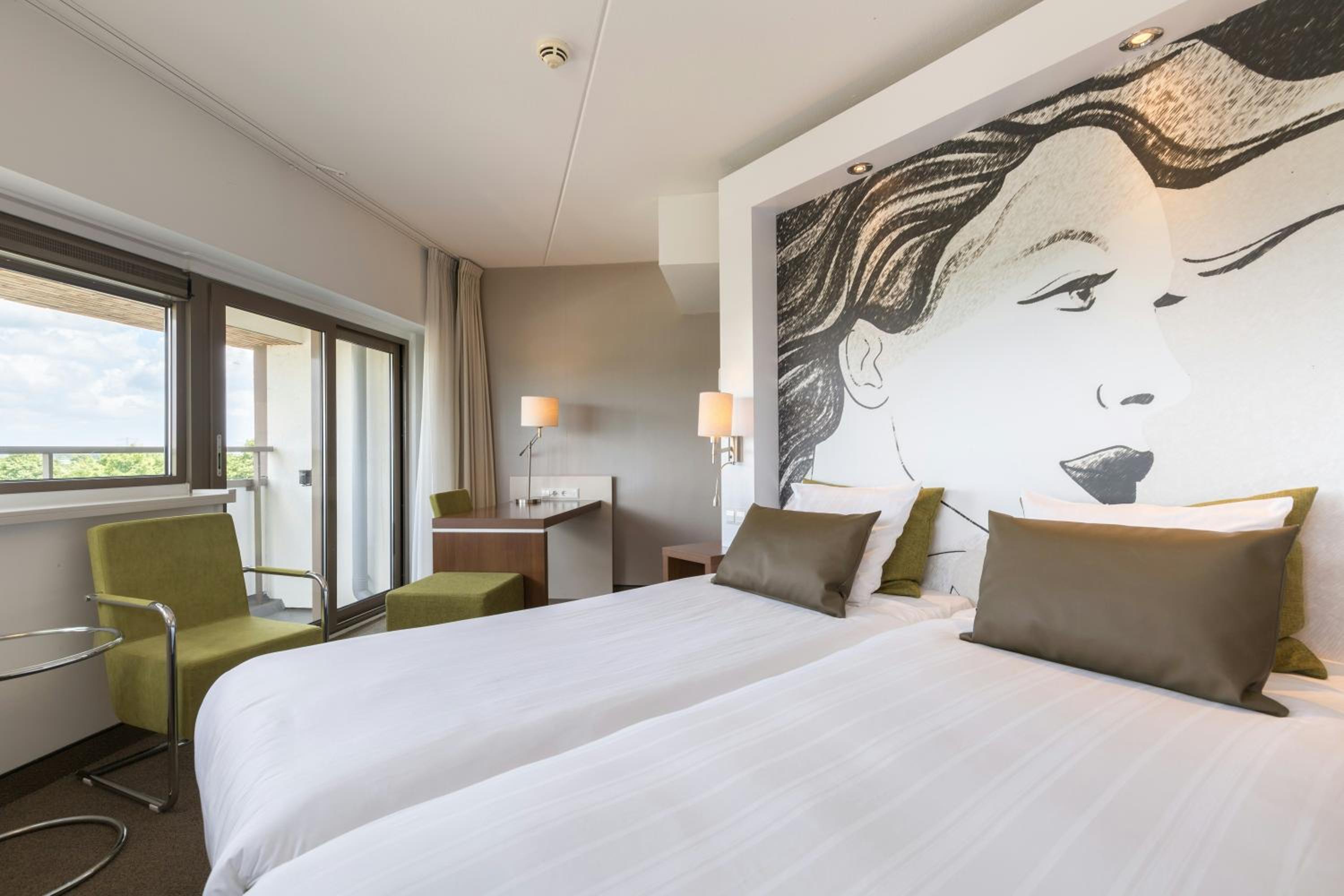 Comfort Room 1 Double Bed thumbnail 5