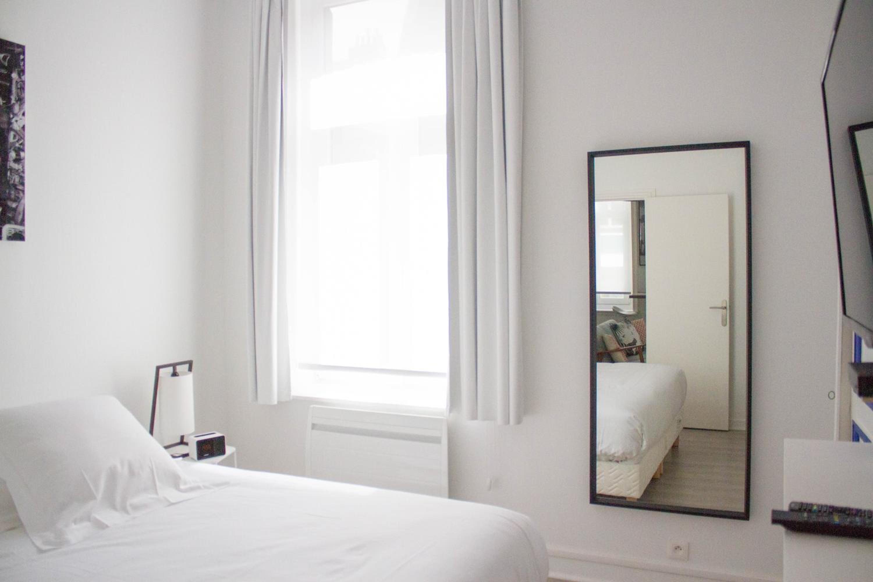 Apartment - Photo 9