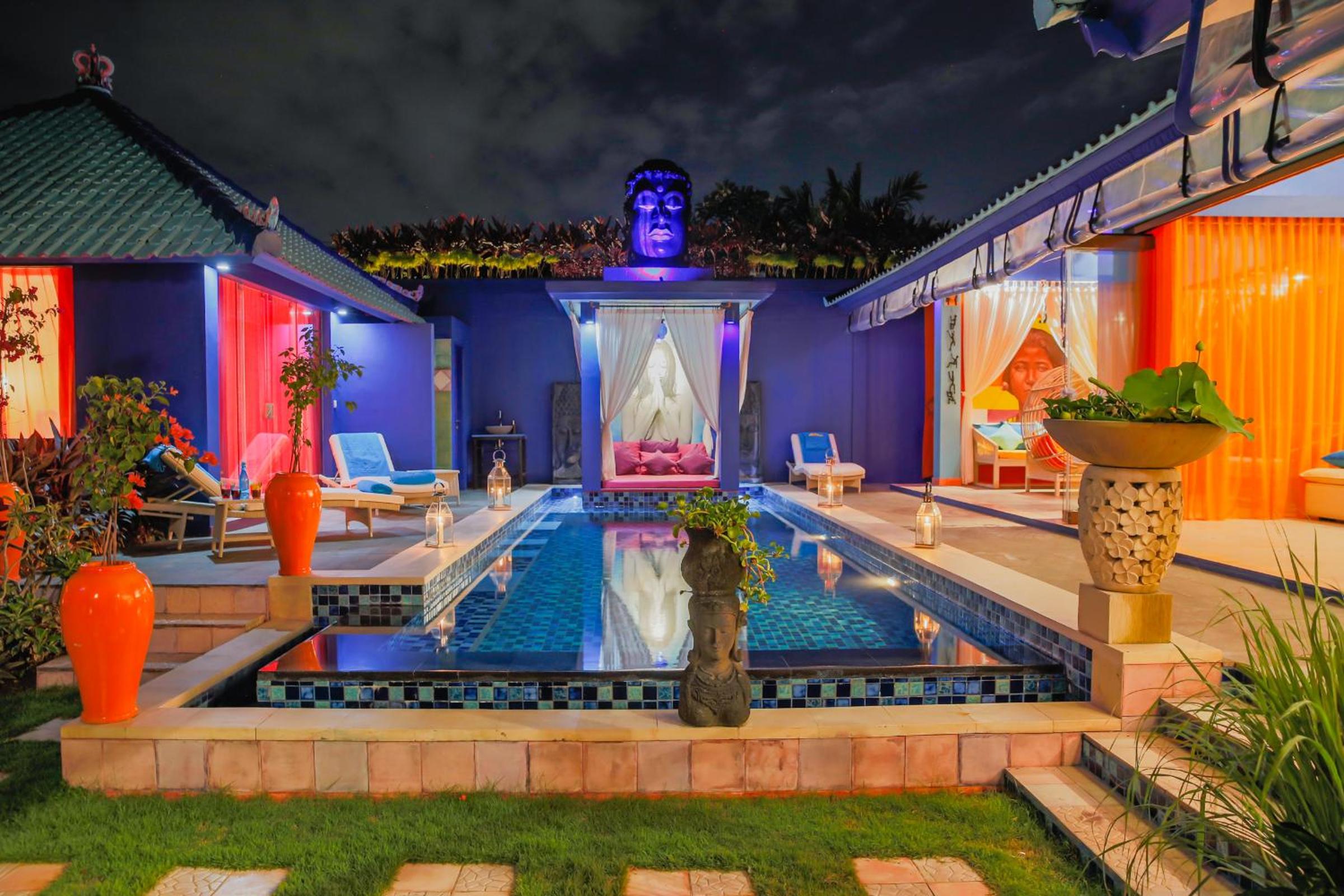 Three-Bedroom Villa photo 1