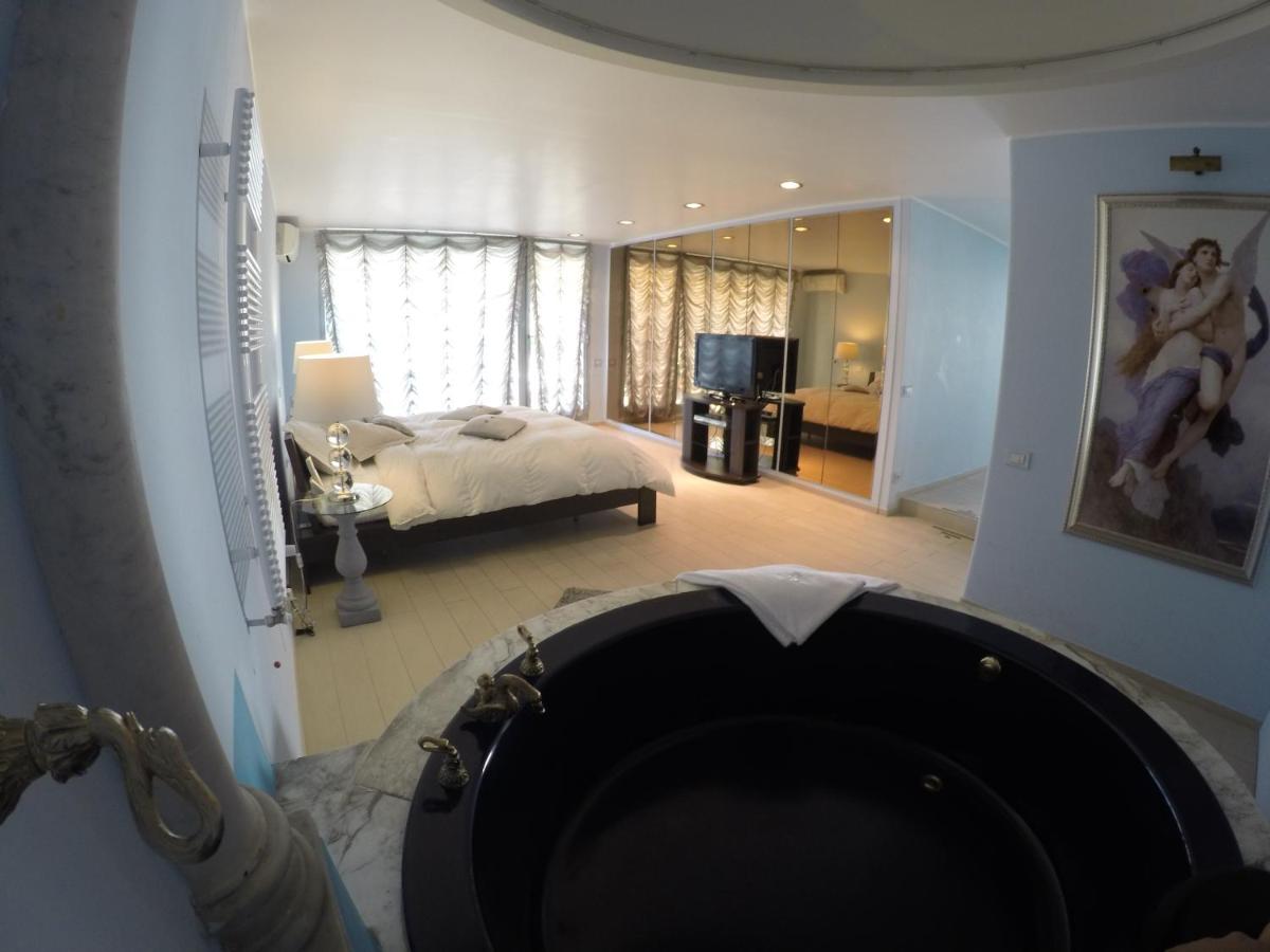 Double Room with Terrace