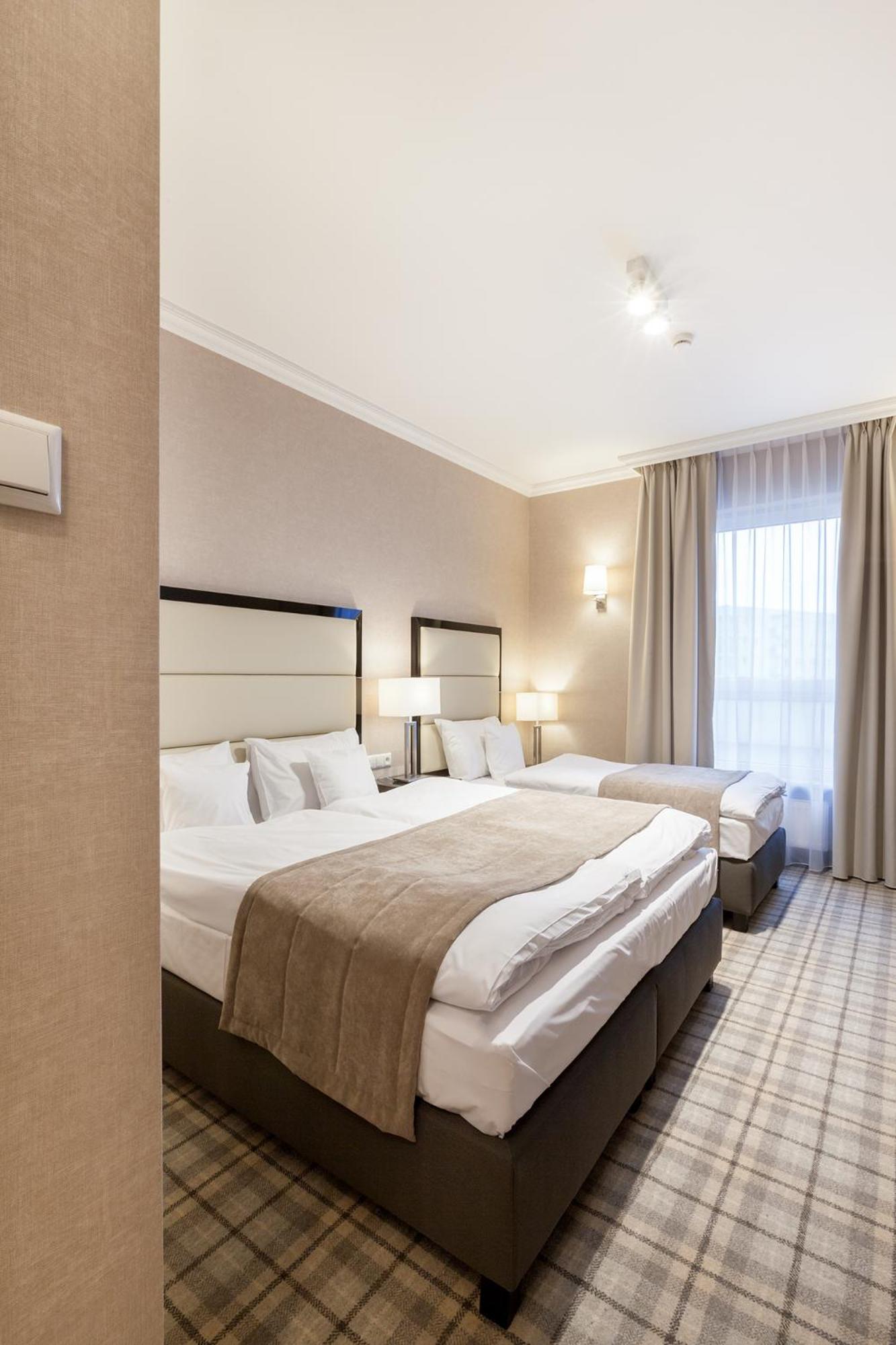 Standard Triple Room photo 2