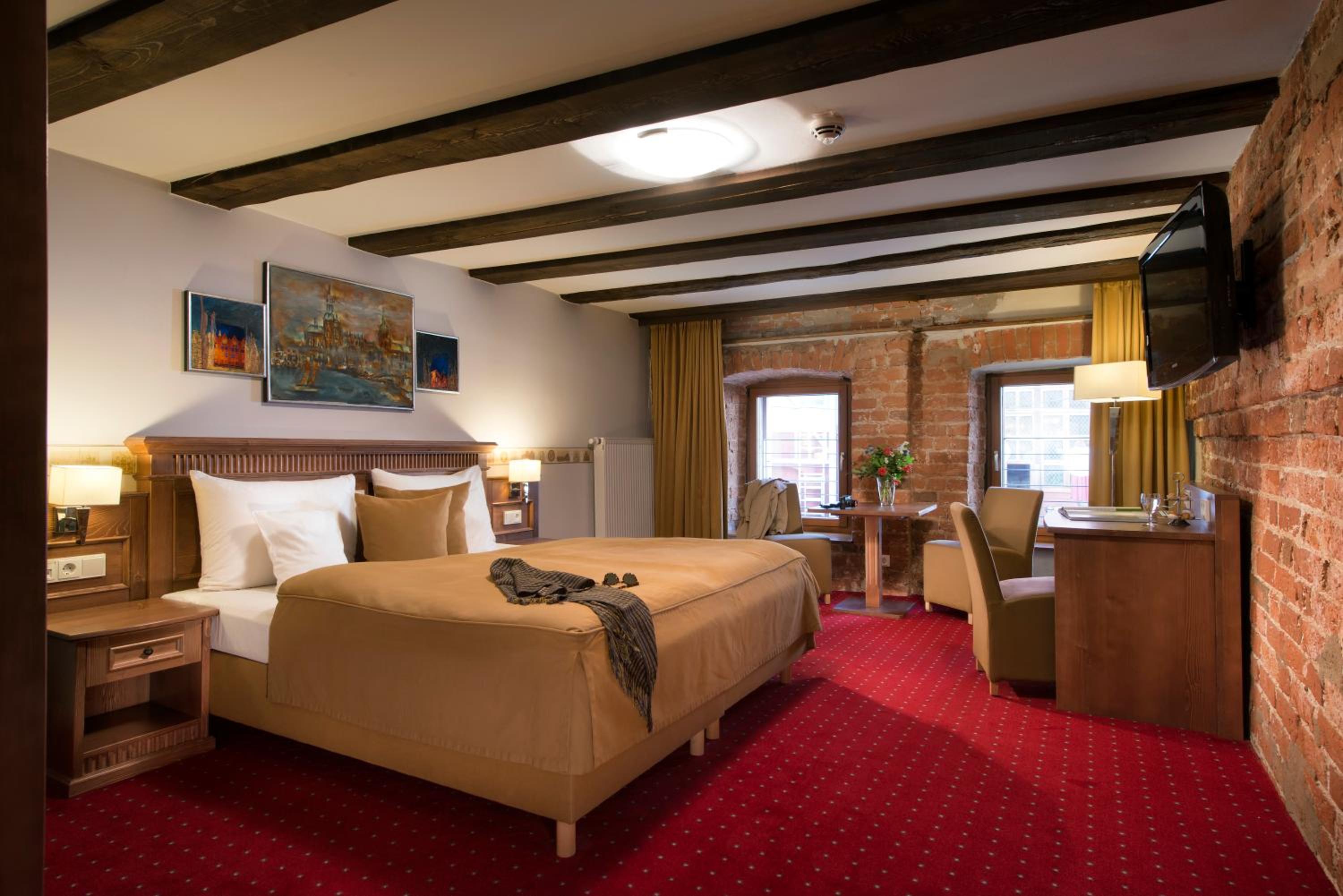 Deluxe Double Room Single Use