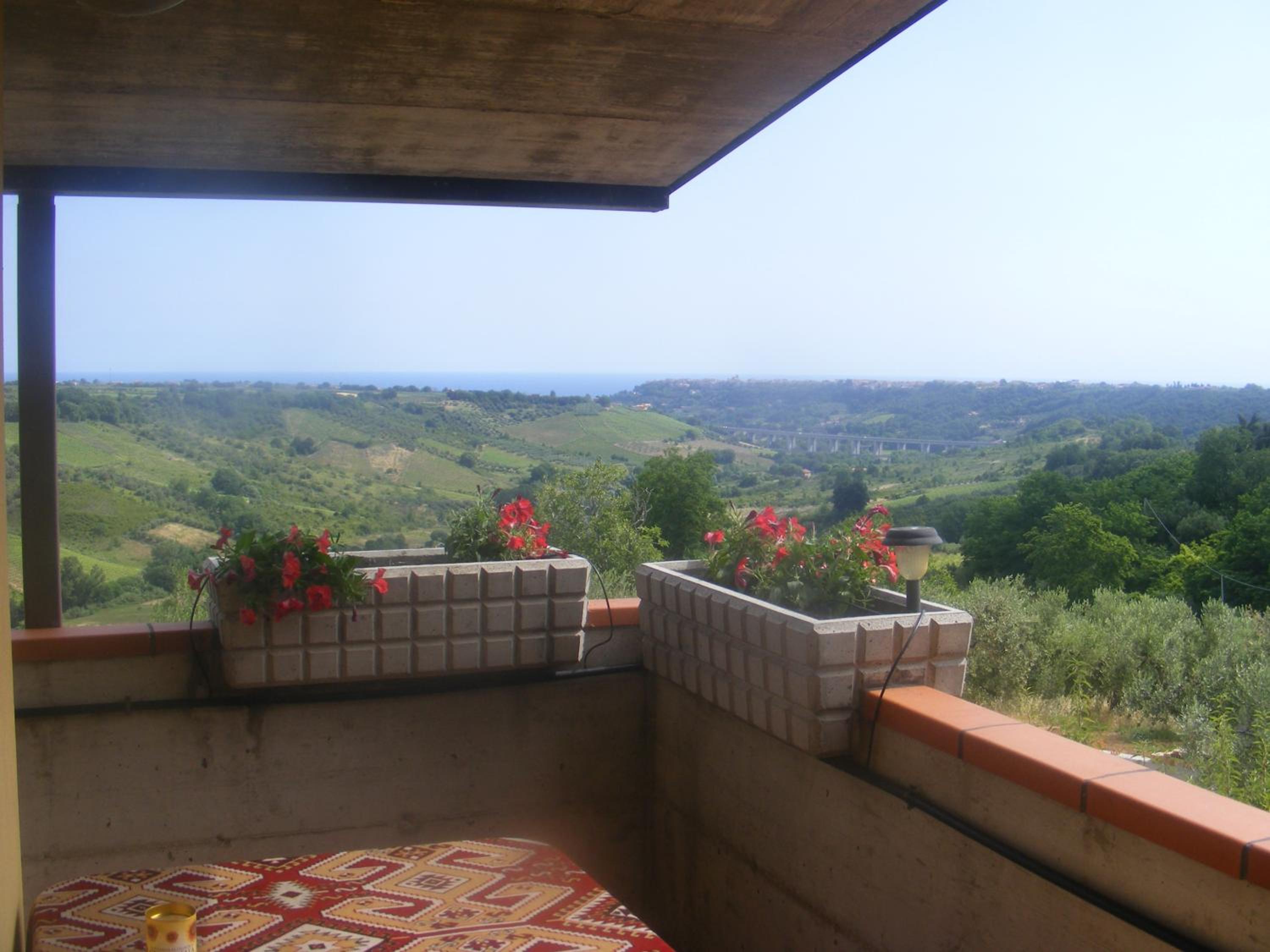 Triple Room - Photo 6