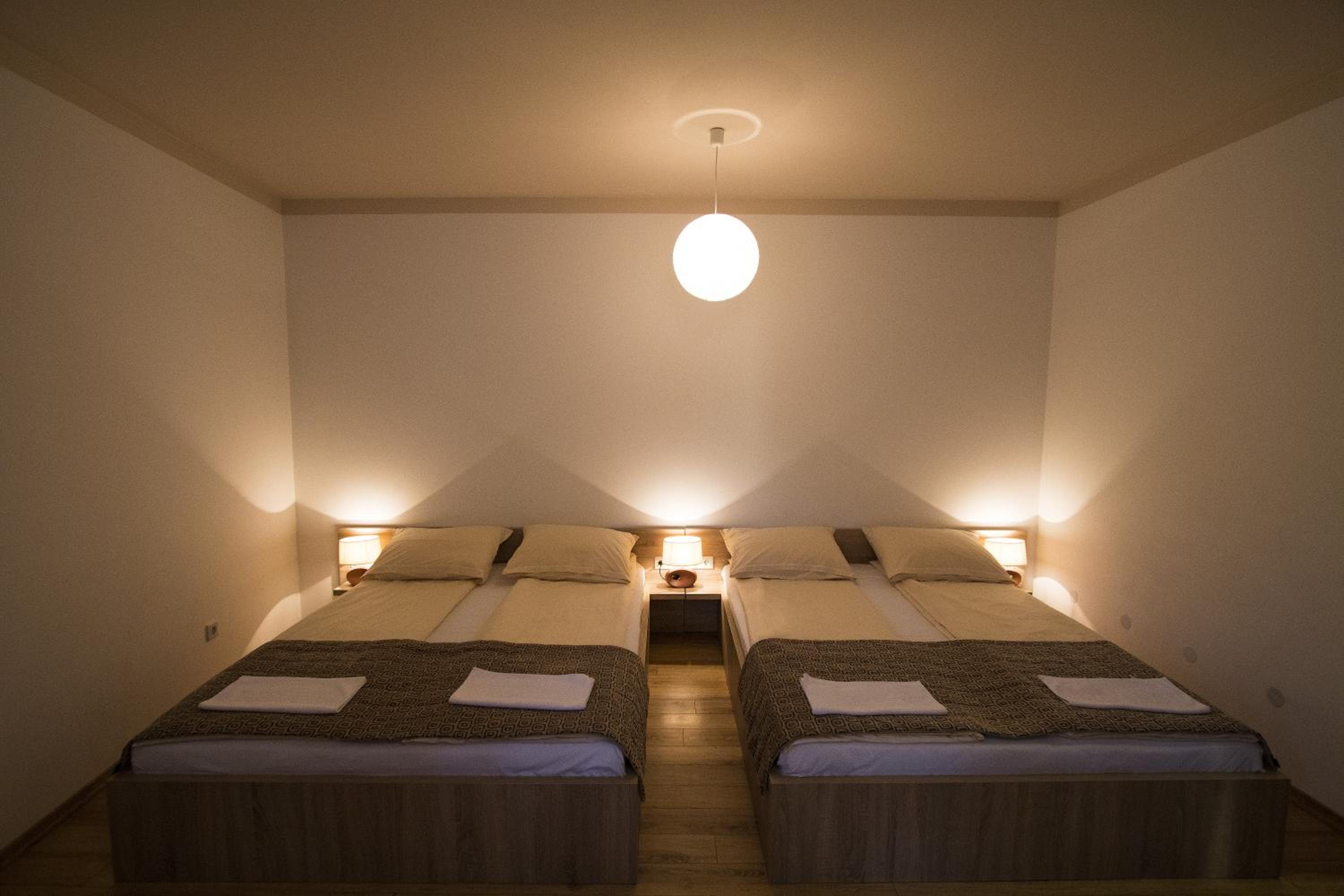 Quadruple Room - Photo 1