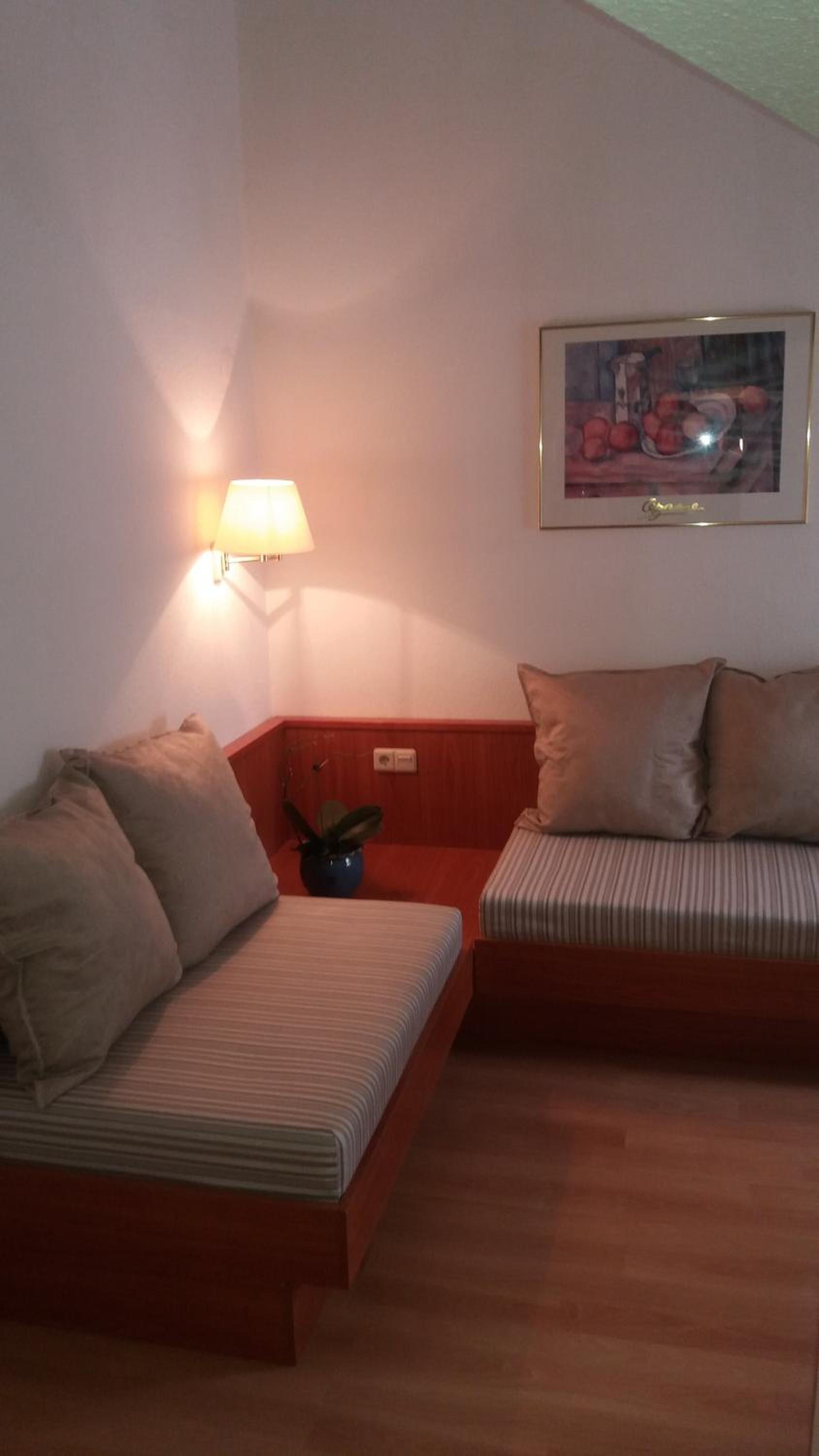 Double Room with Extra Bed - Photo 13