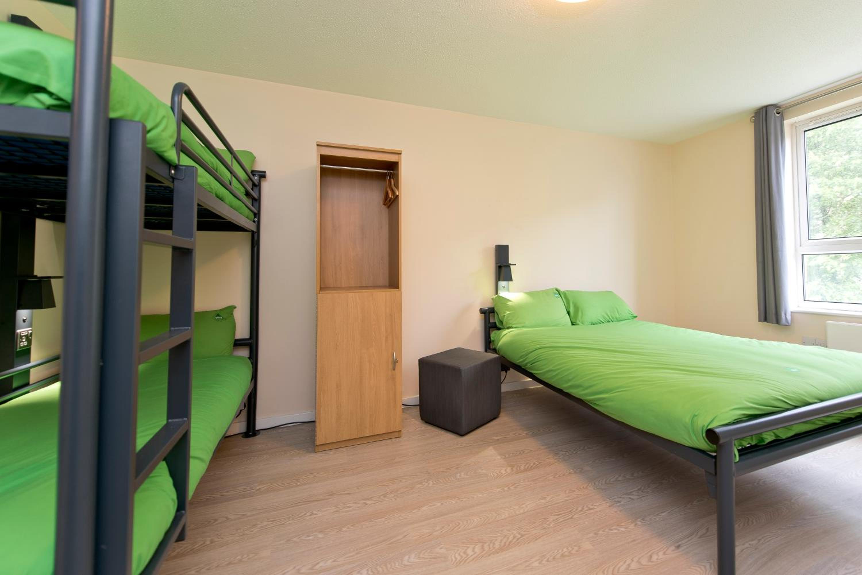 4 Bed Private Room Ensuite photo 3