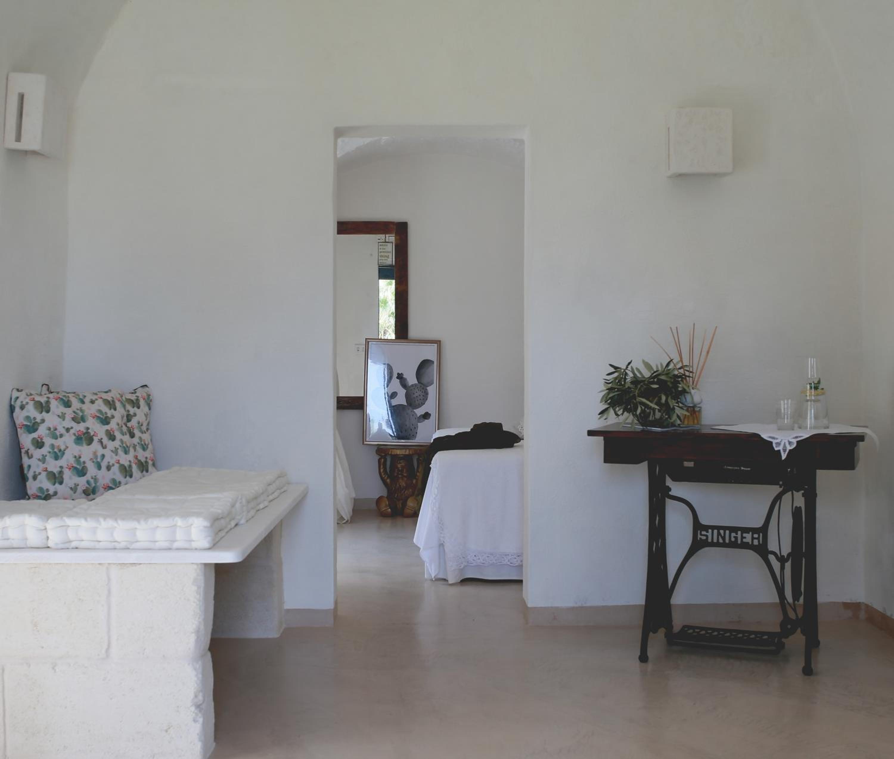 Junior Suite with Garden View photo 3