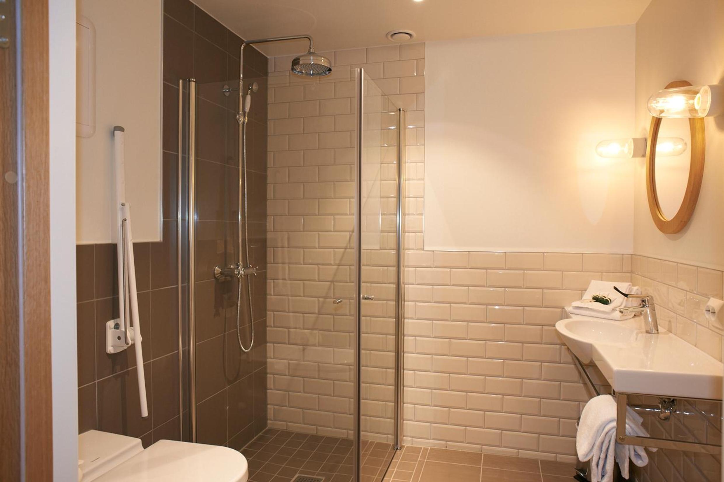 King Room - Disability Access - Photo 1