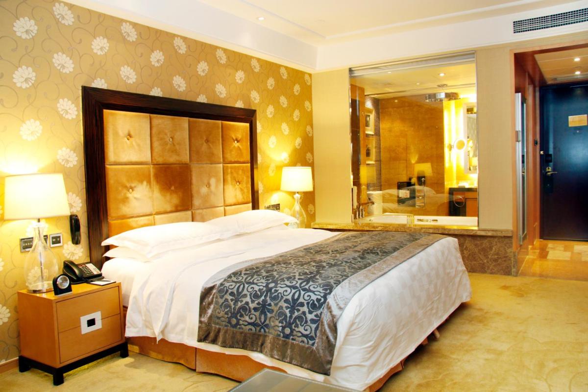 Superior Double Room - Photo 1