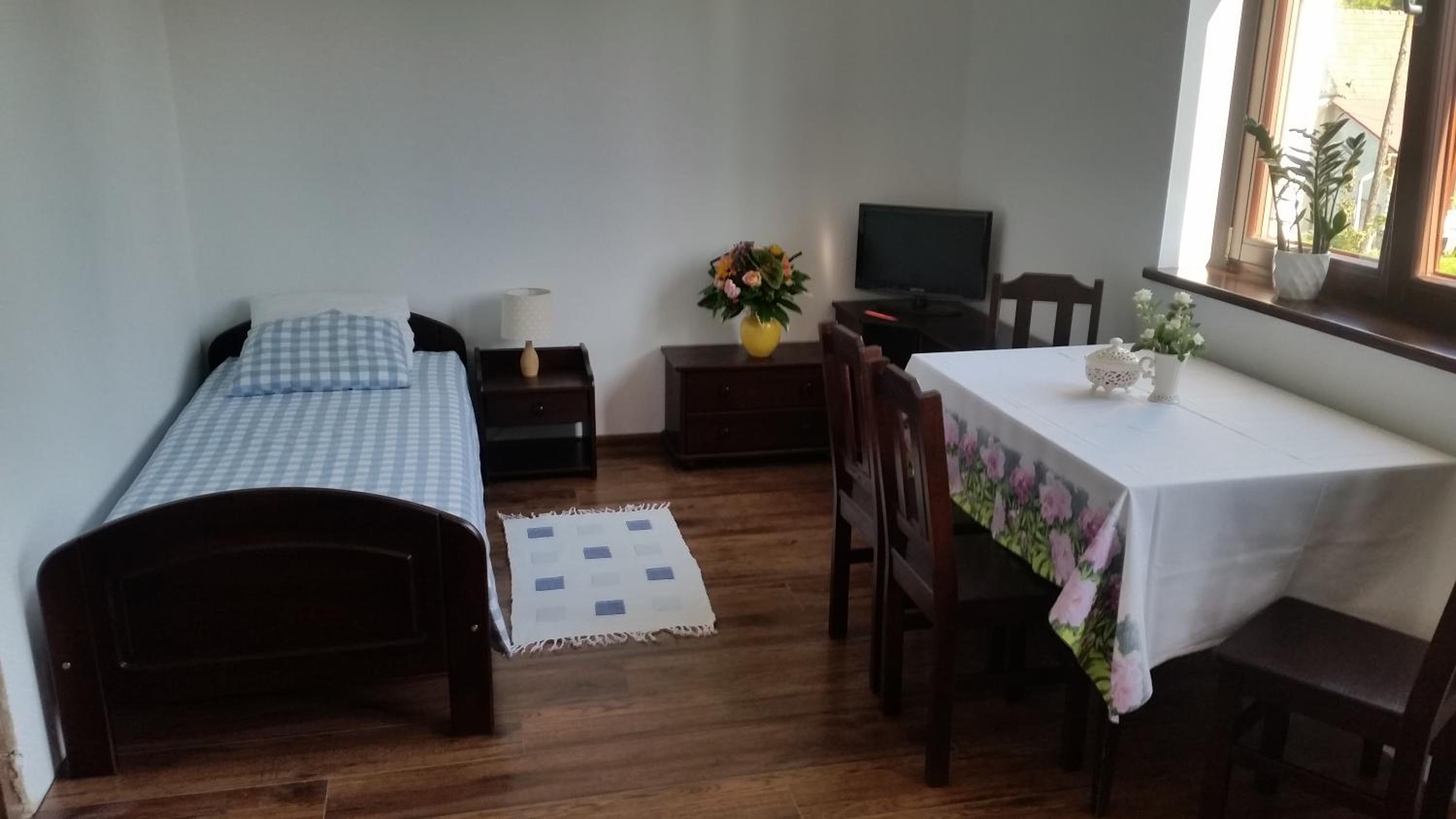 Two-Bedroom Suite - Photo 1