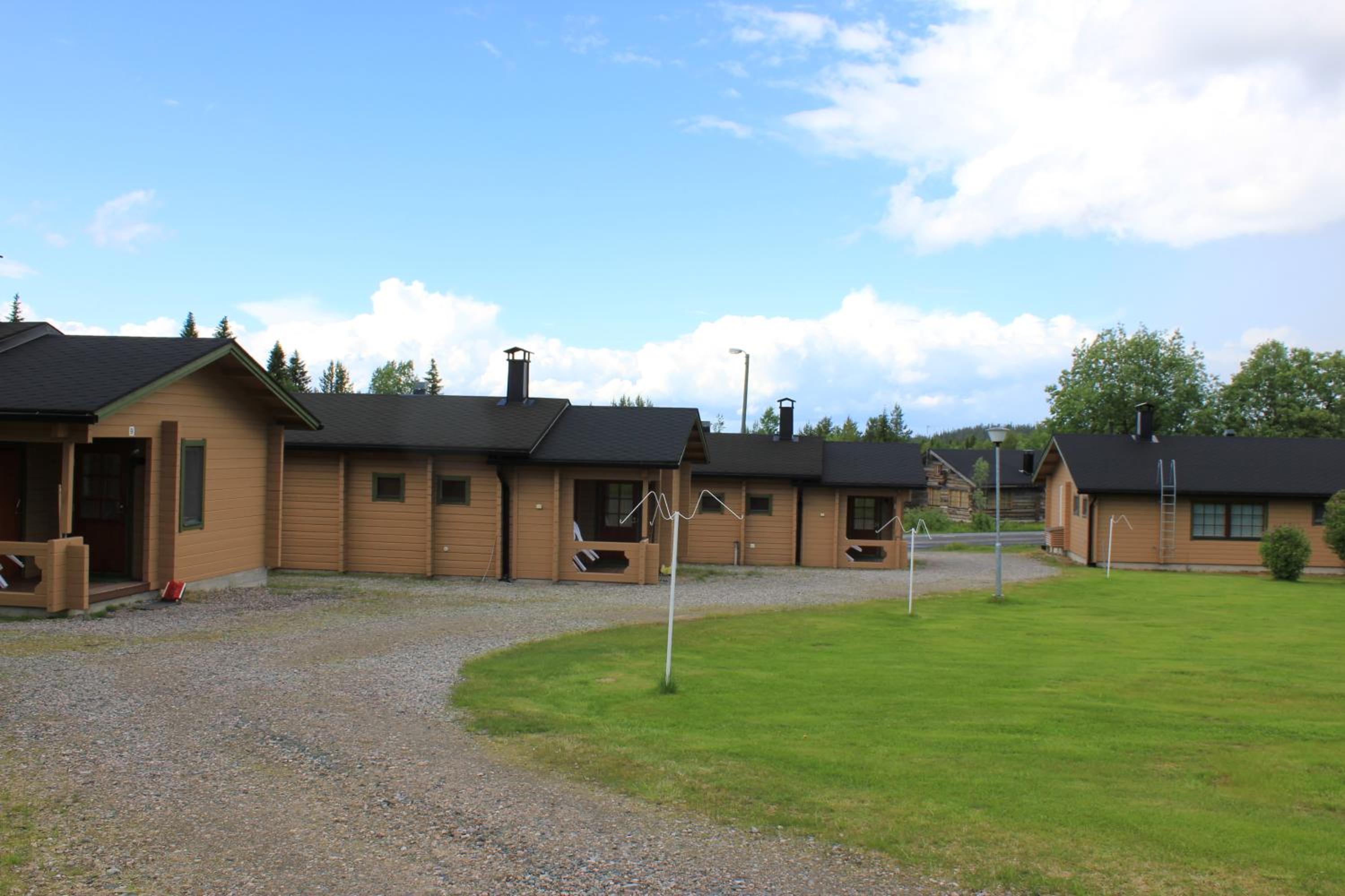 One-Bedroom Cottage with Sauna - Photo 10
