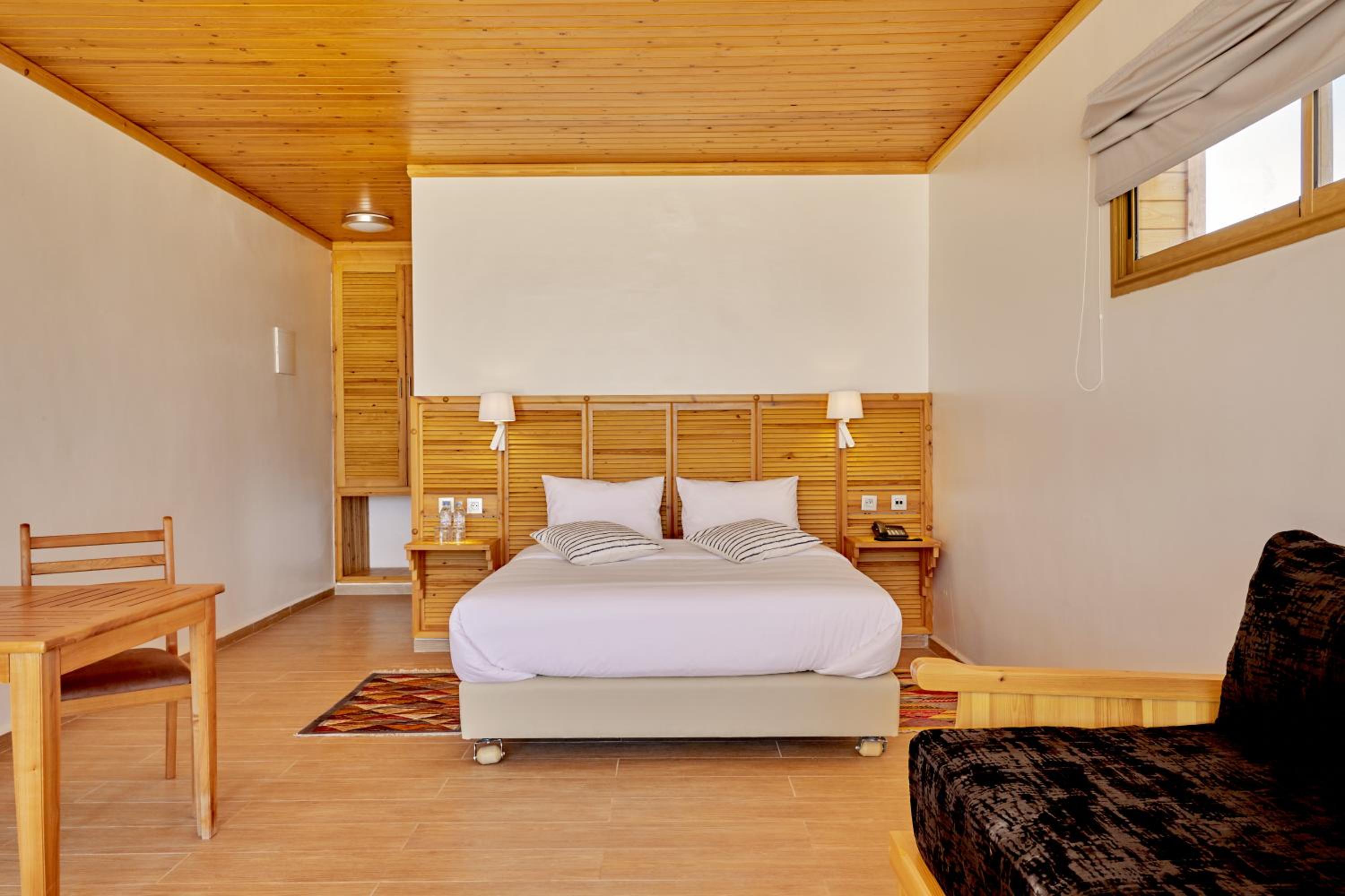 Deluxe Bungalow with Garden View photo 1