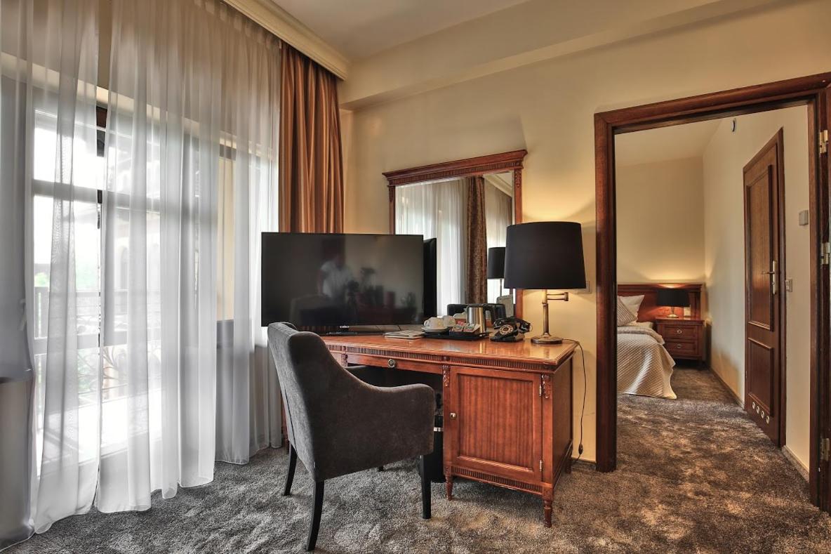 Apartment with Spa Package photo 1