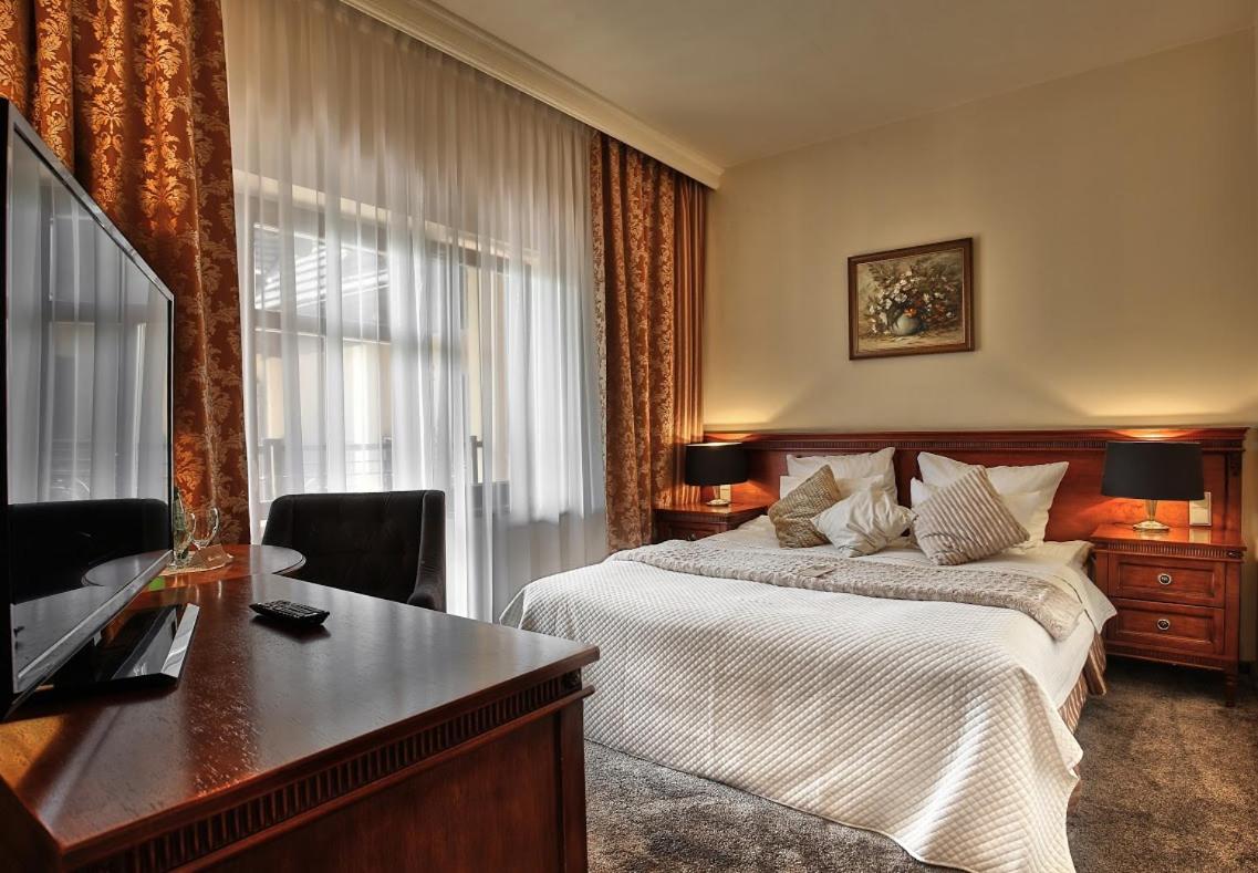 Double or Twin Room photo 2