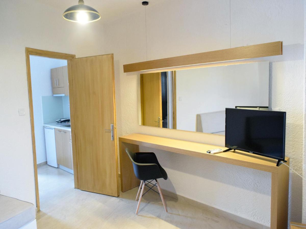 Superior Apartment 2nd Floor ( 2 - 4 Adults) photo 3