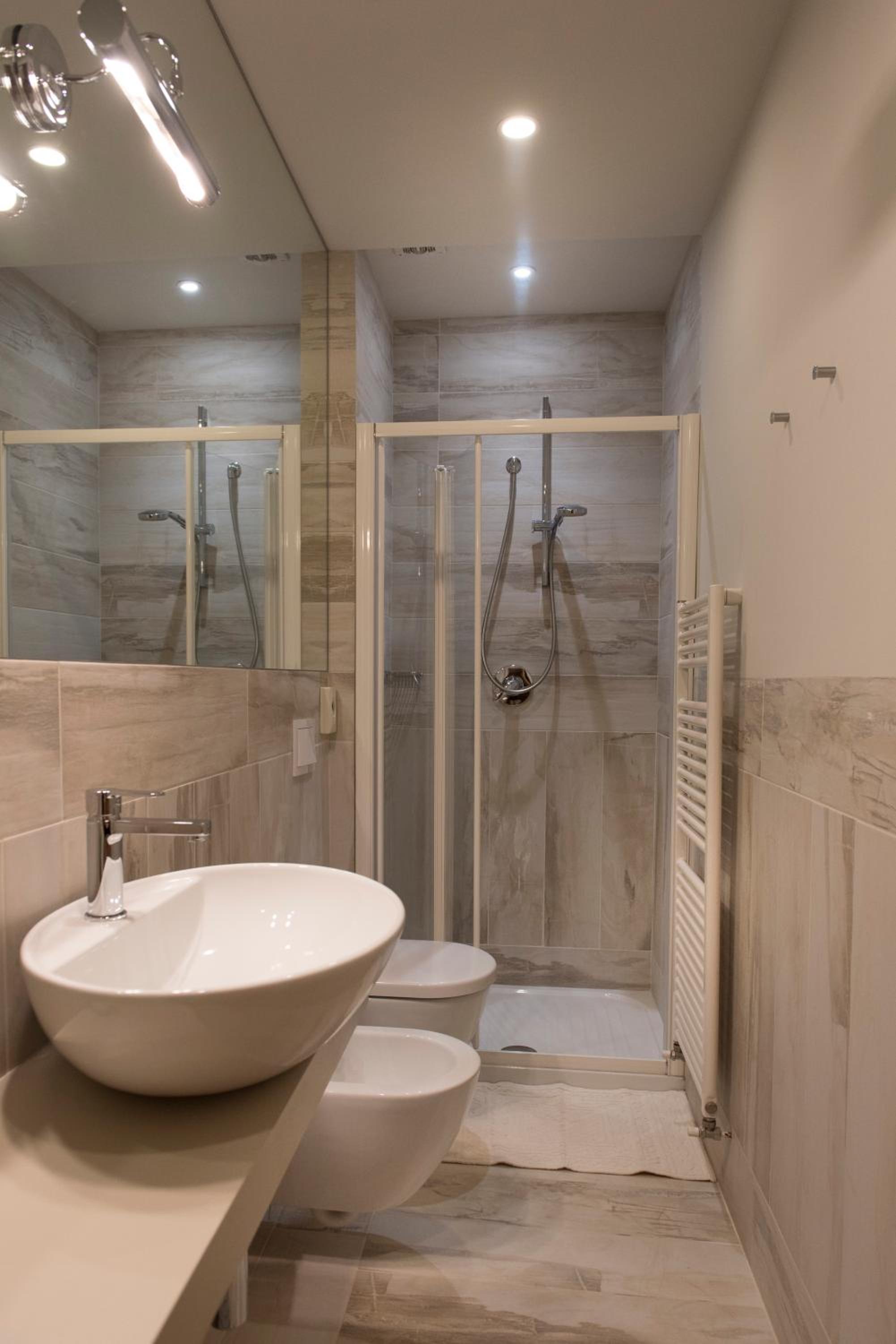 Deluxe Quadruple Room - Photo 3