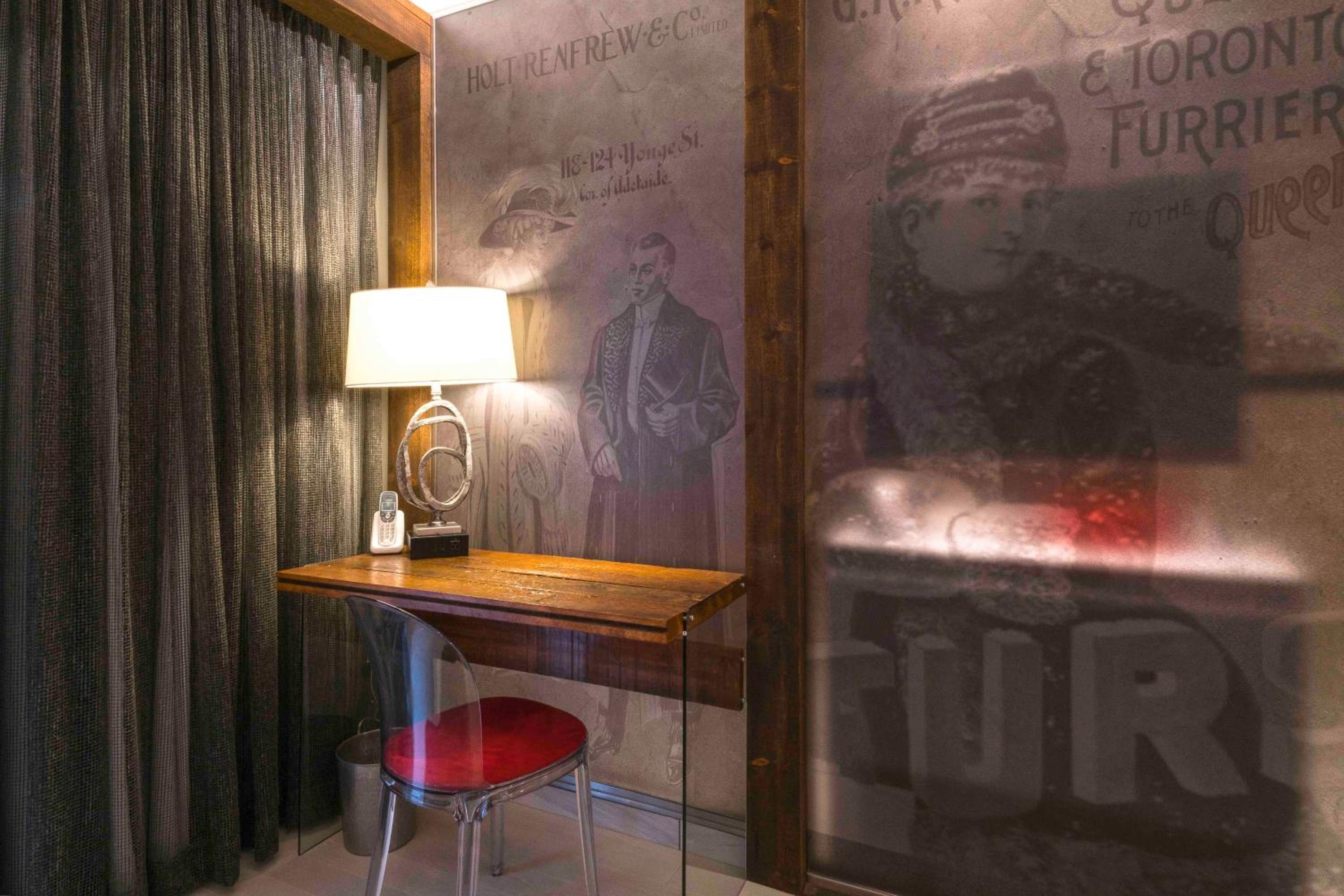 Suite Renfrew