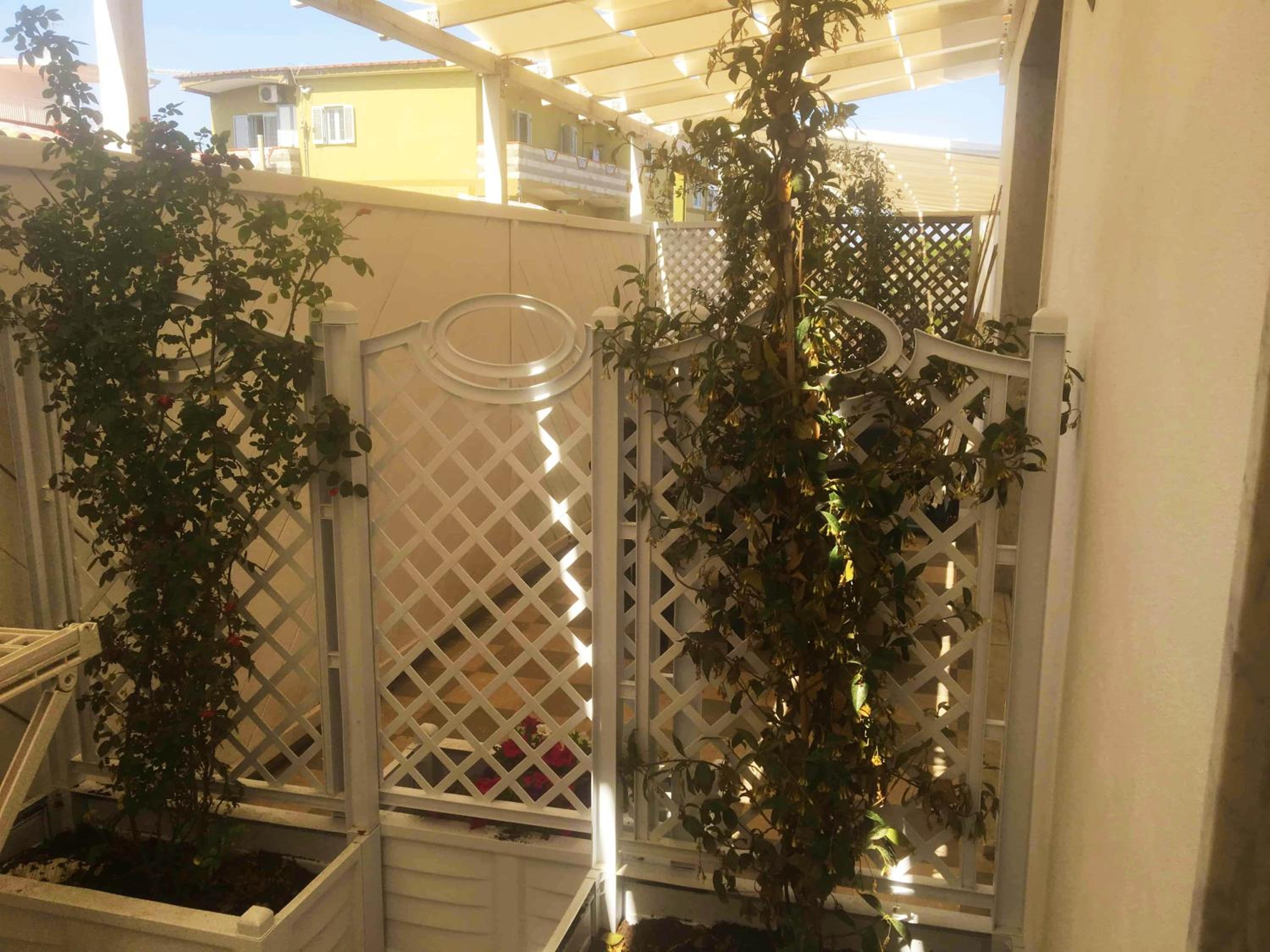 Double Room - Photo 9