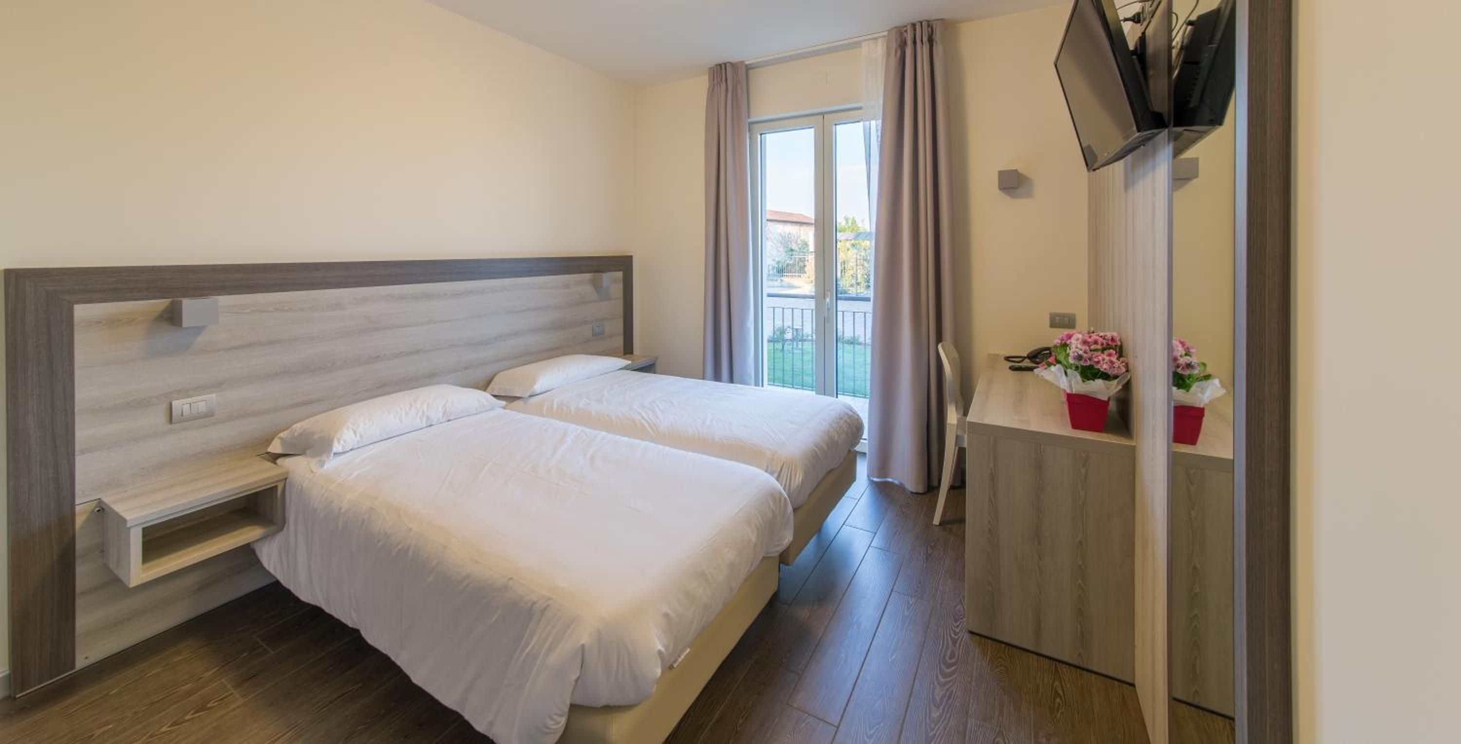 Double Room photo 2