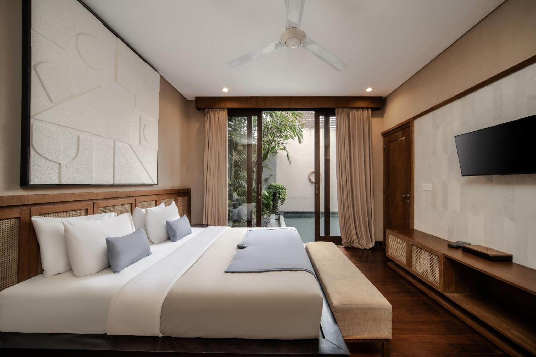 Grand Two Bedroom Villa with Private Pool