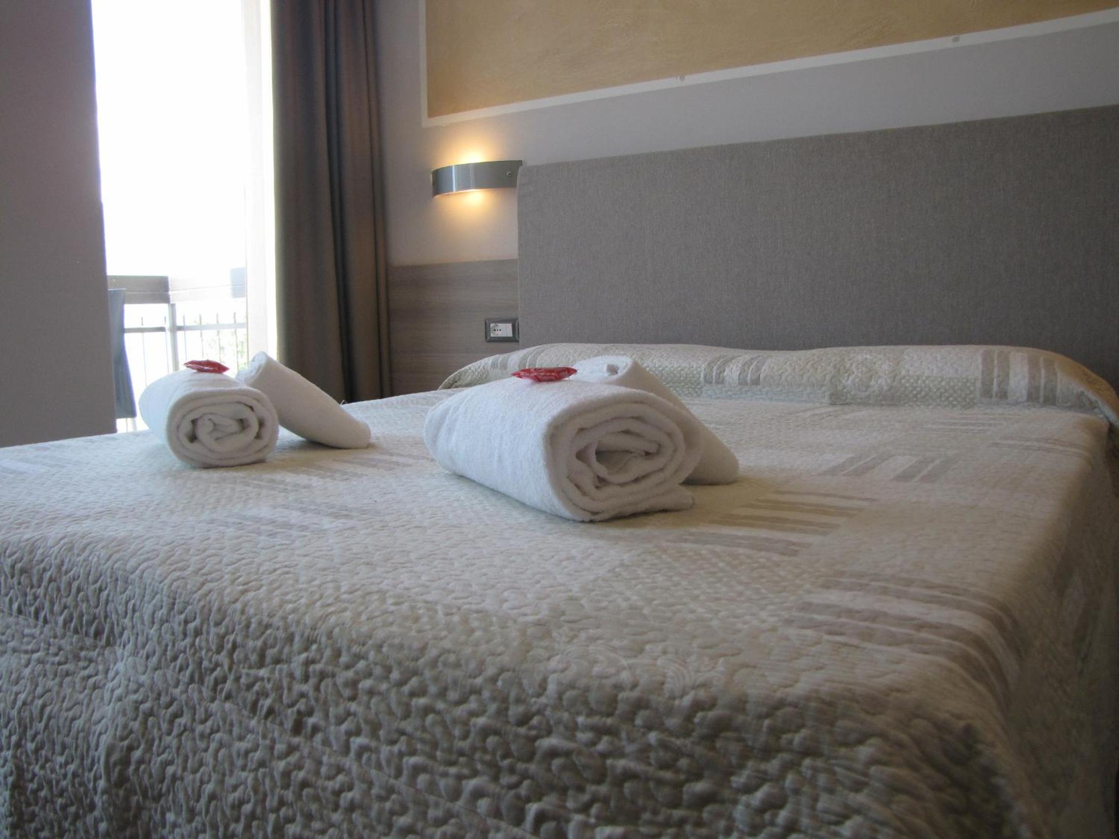 Superior Double Room - Photo 6
