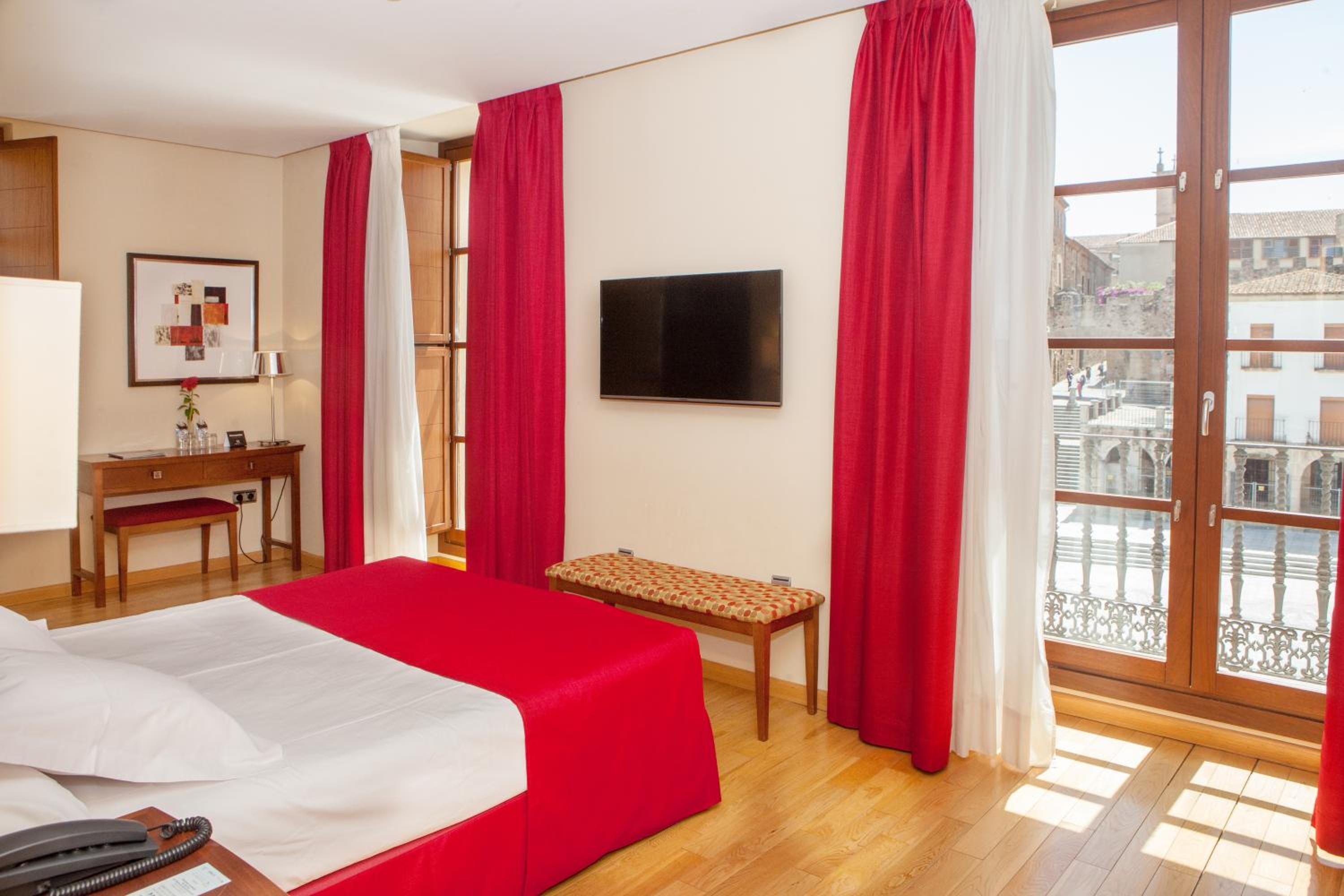 Superior Double Room - Photo 1