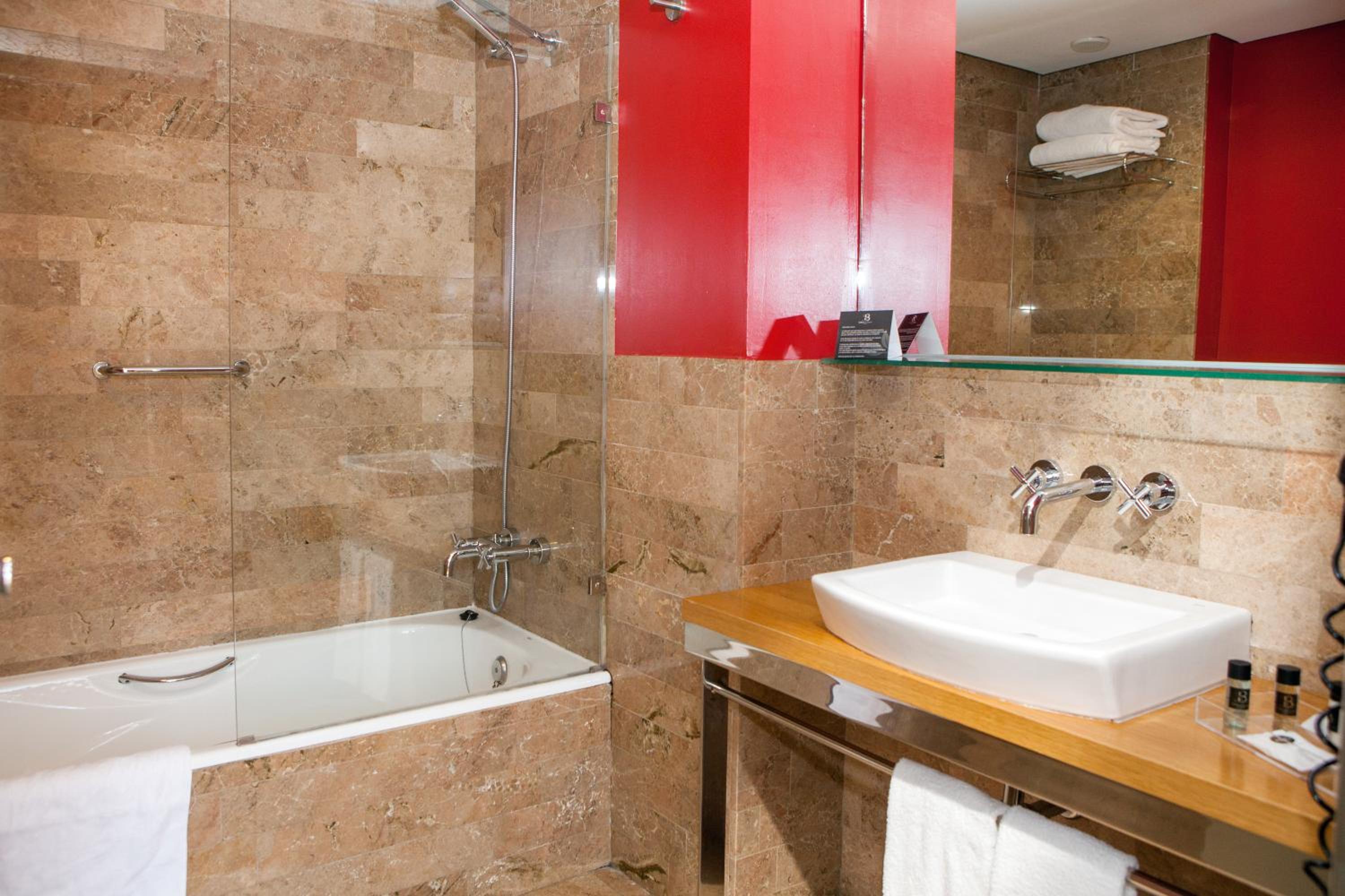 Superior Double Room - Photo 8