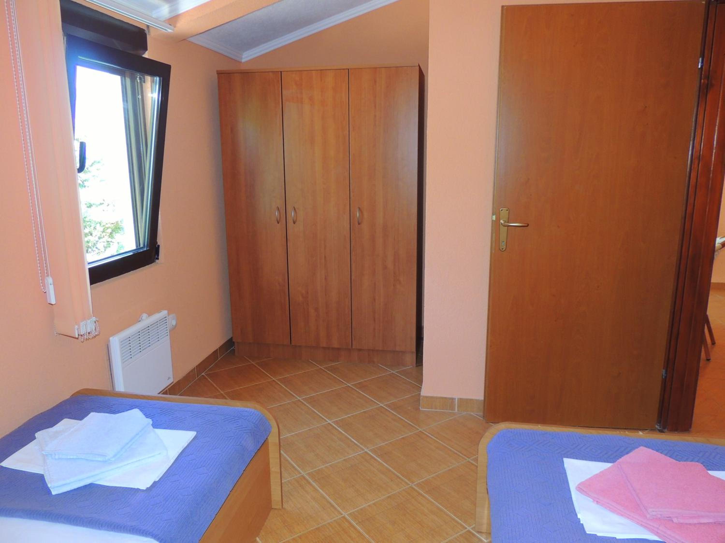 Apartment with Mountain View photo 3