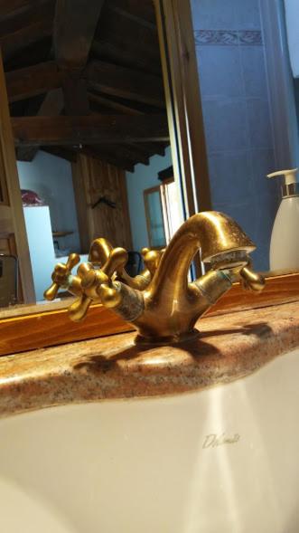 Double Room - Photo 13