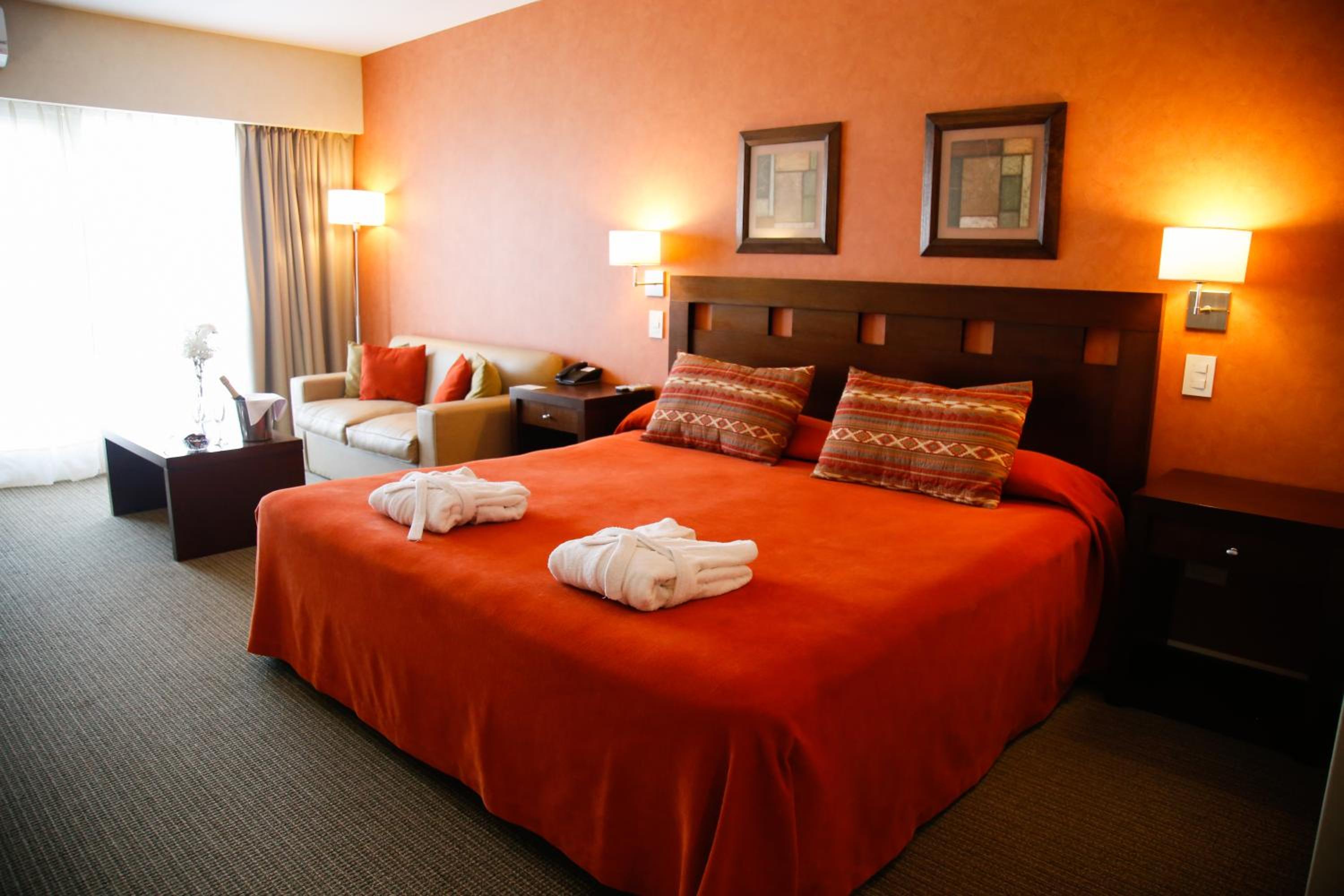 Deluxe Double Room with Spa Access photo 3