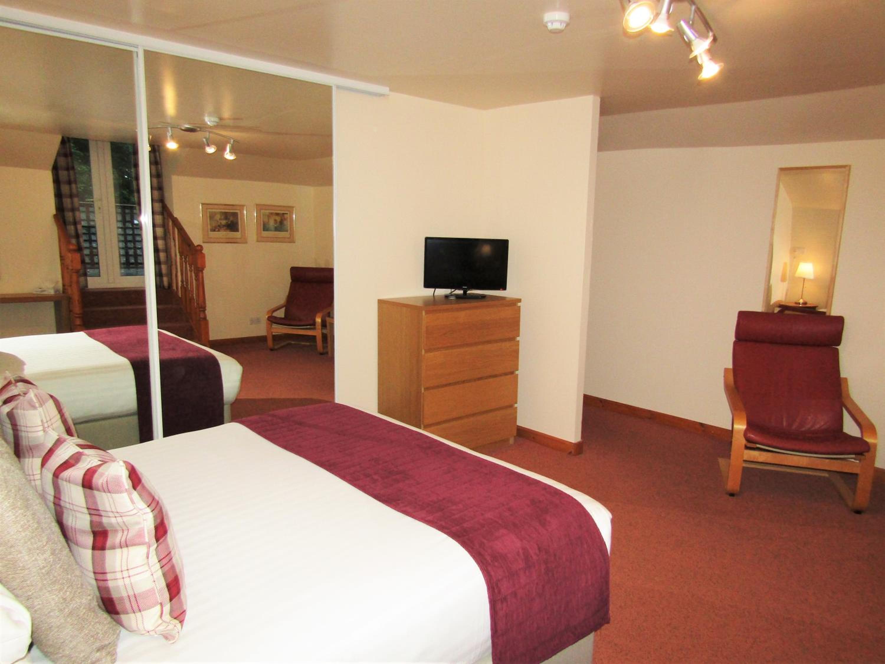 Double Room with Shower photo 2