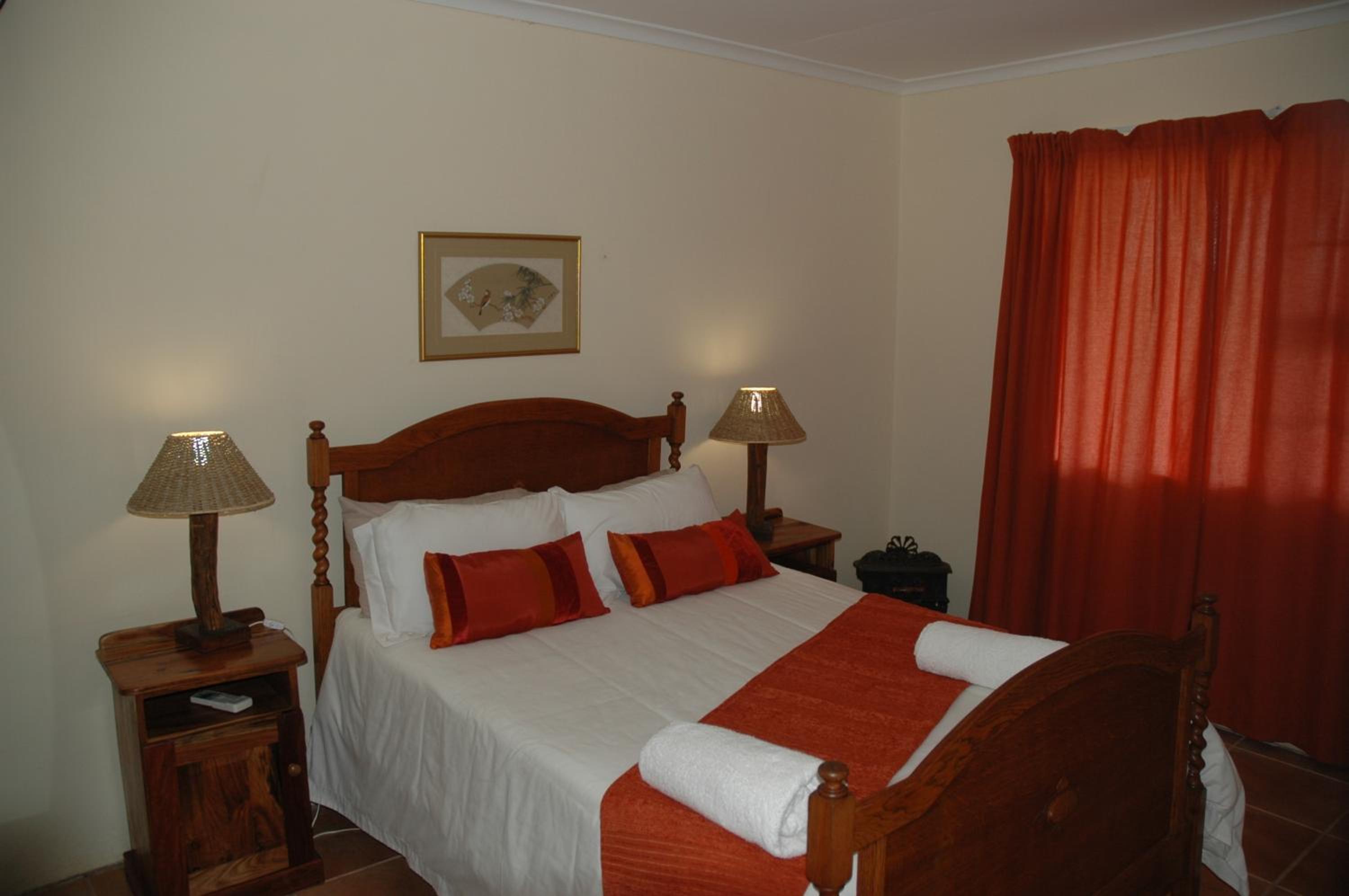 Standard Double or Twin Room - Photo 1