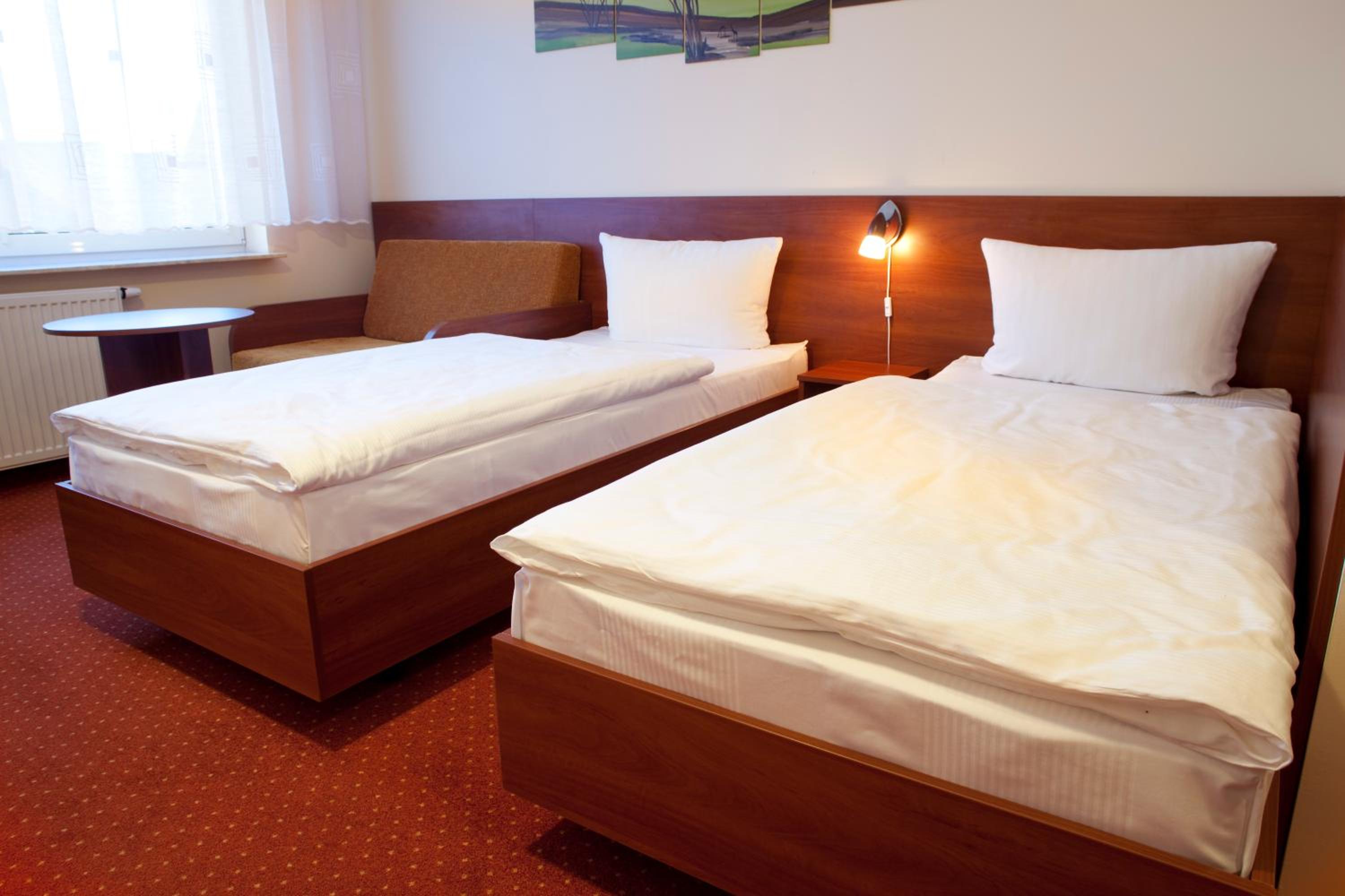 Double Room - Photo 7