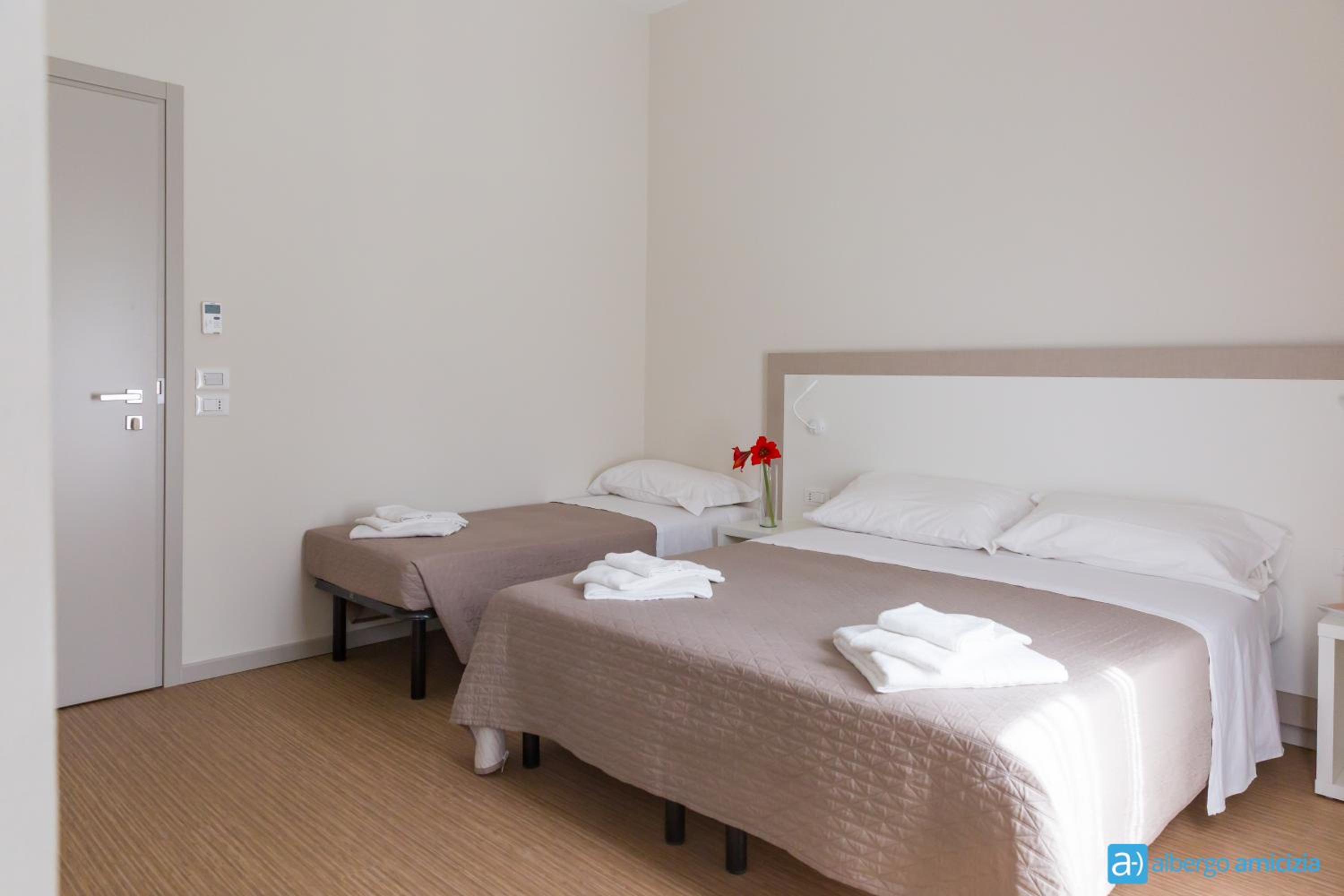 Triple Room - Photo 10