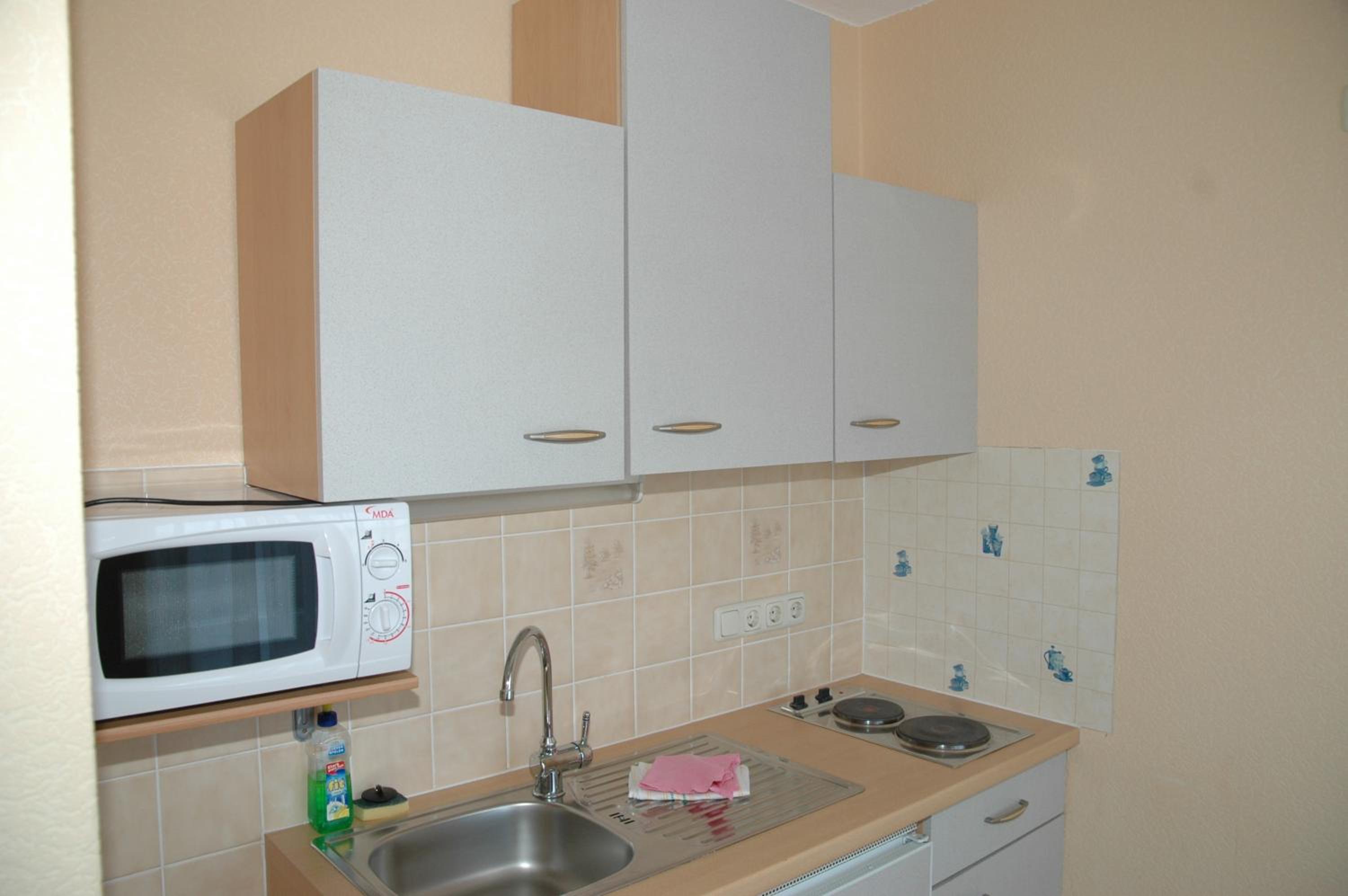 One-Room Apartment Deichweg 1