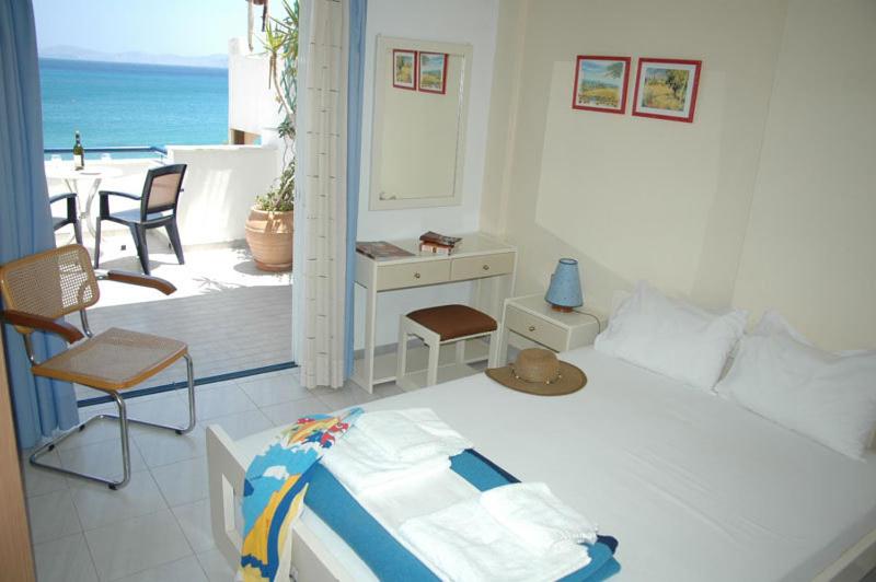 Studio (2-3 Adults) photo 2