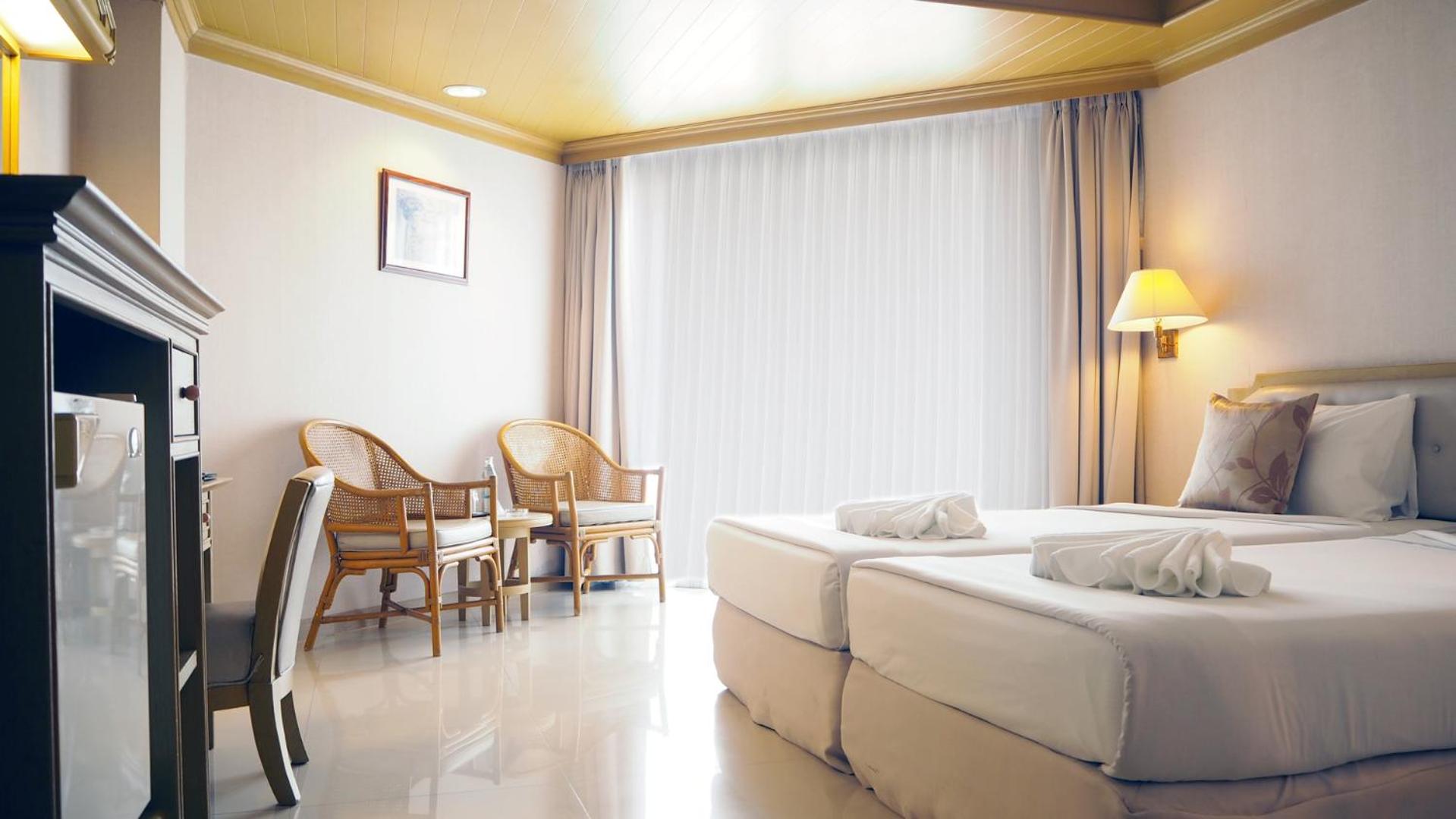 Deluxe Double Room - Photo 6