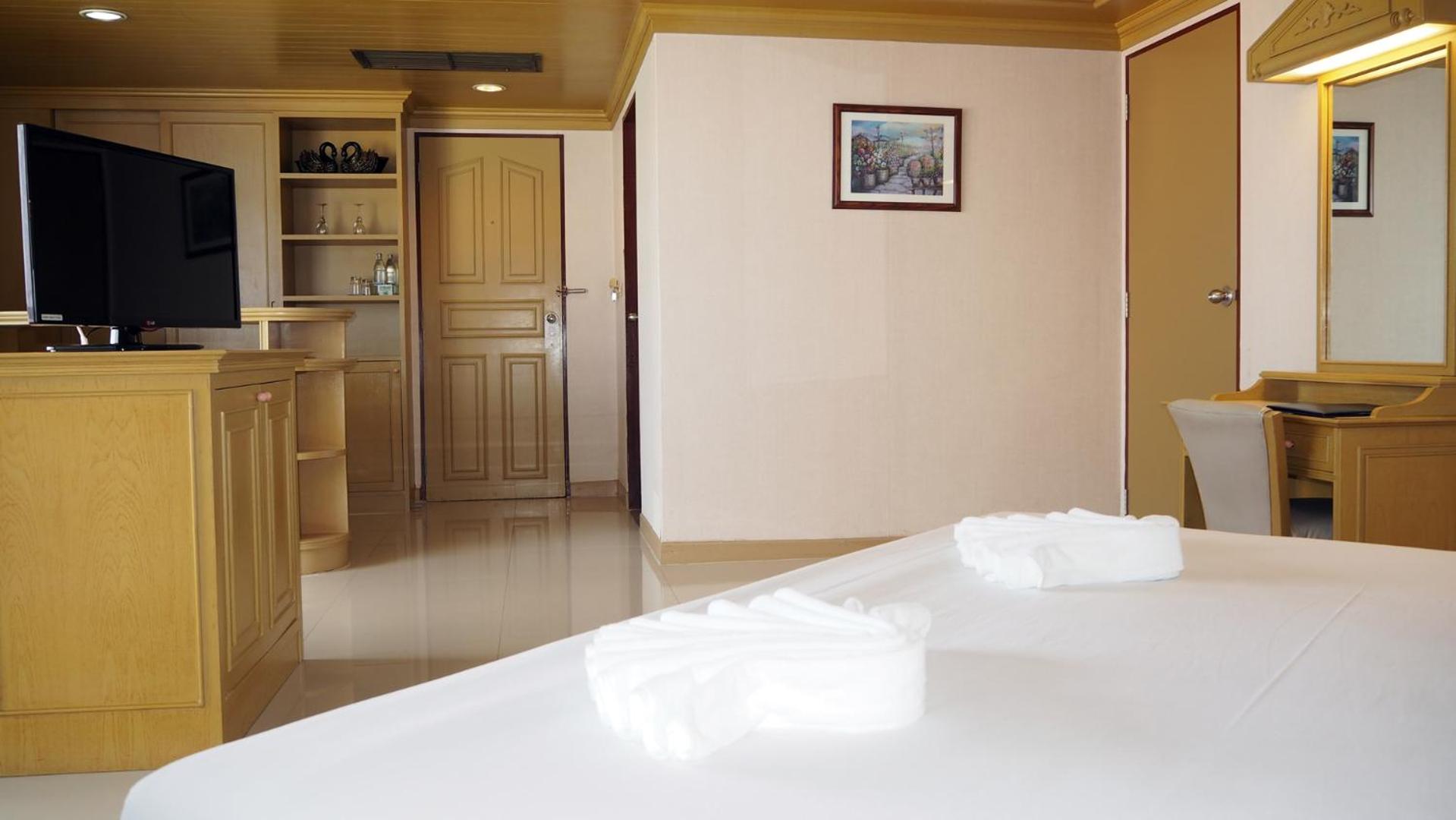 Executive Double Room (No Balcony) - Photo 5