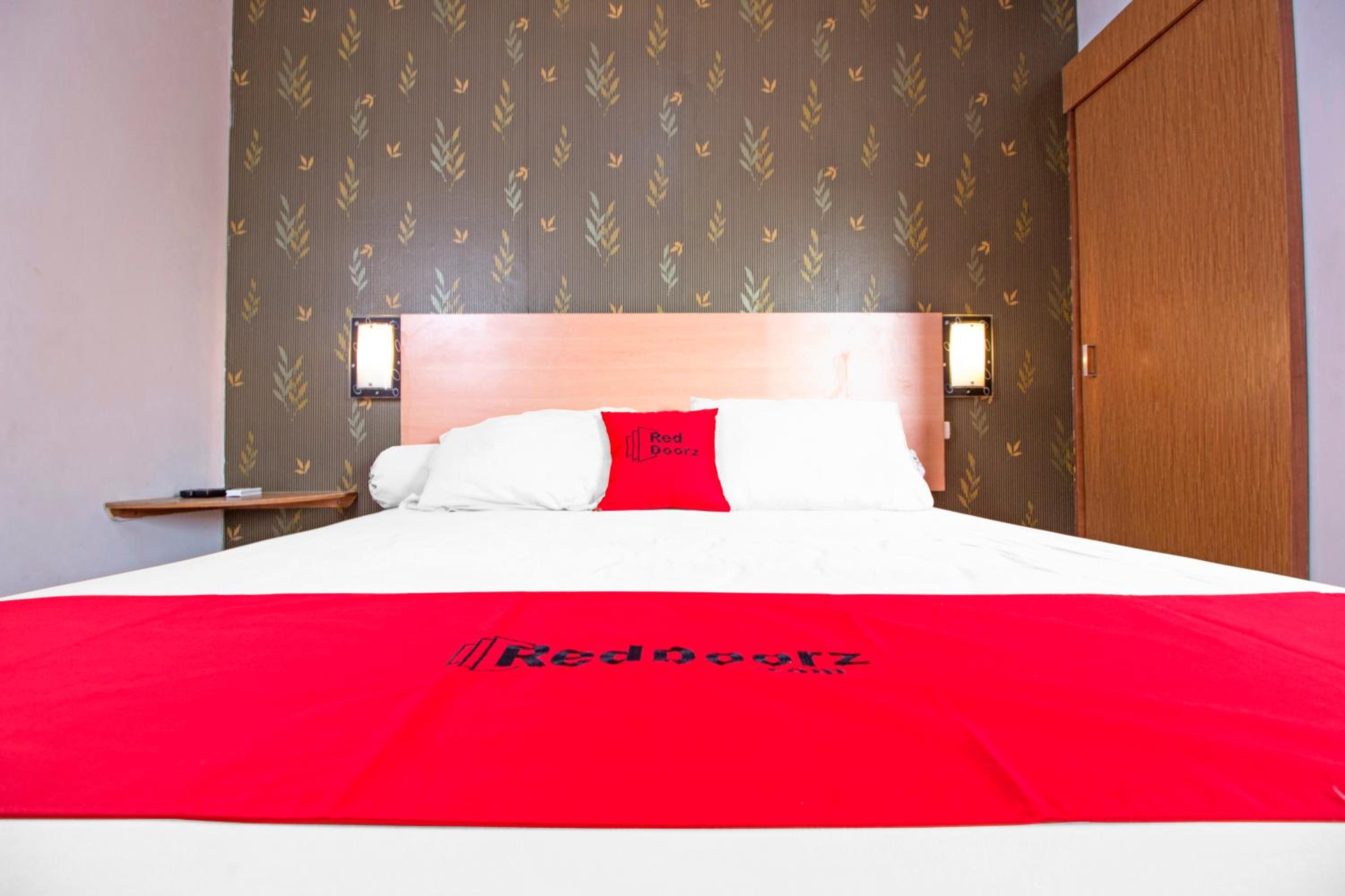 Standard Double Room - Photo 1