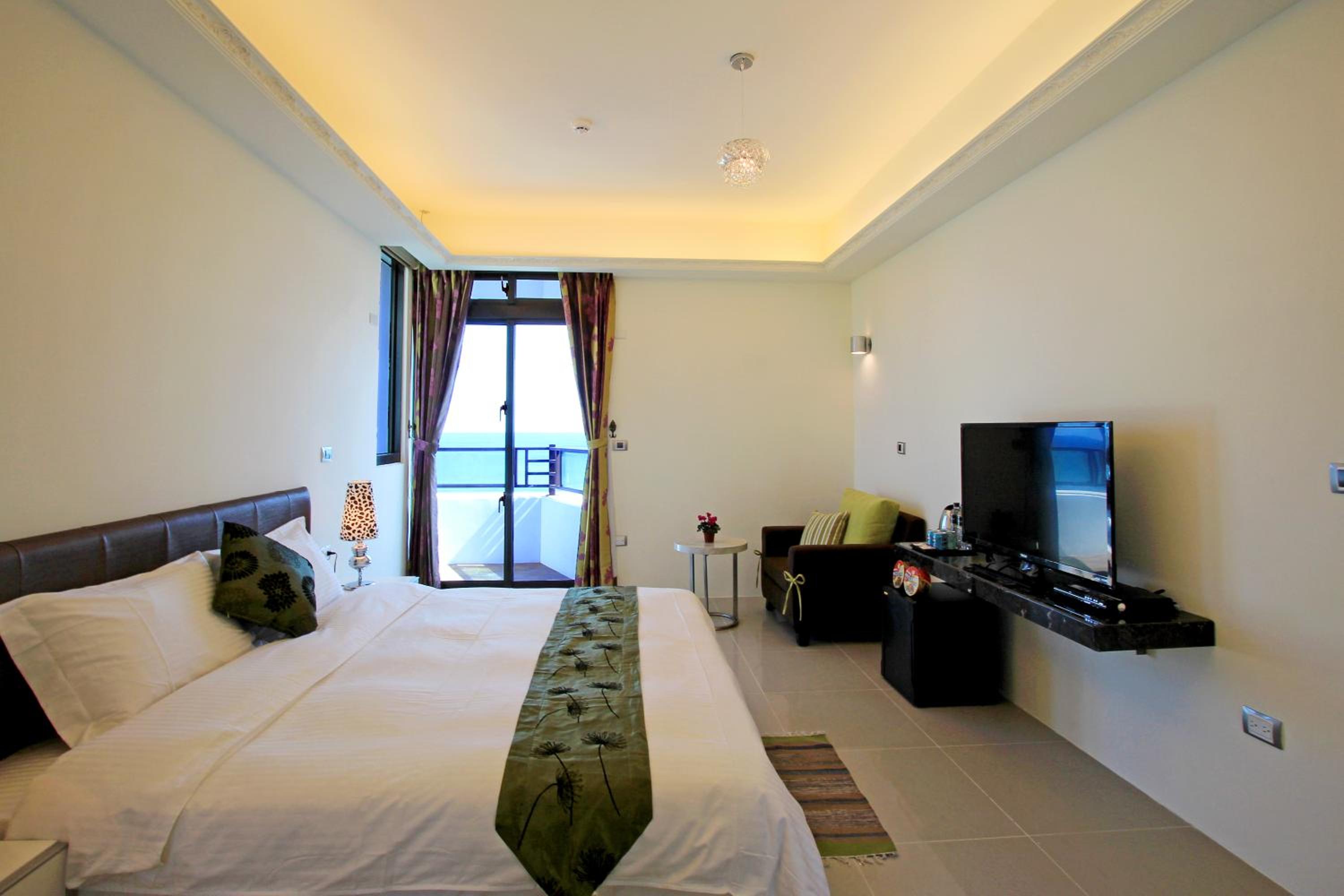 Double Room with Balcony and Sea View