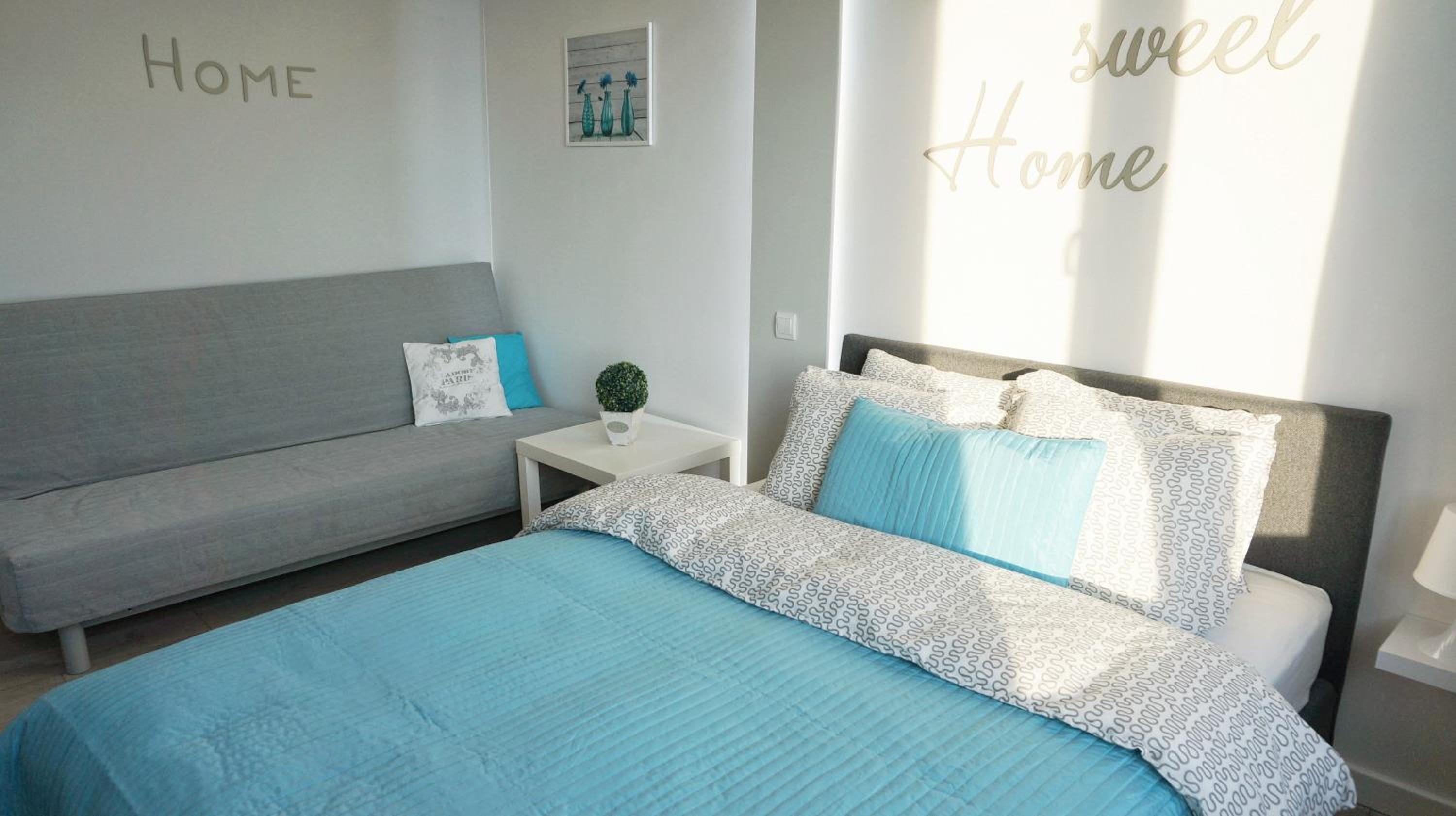 Studio Apartment - Photo 8