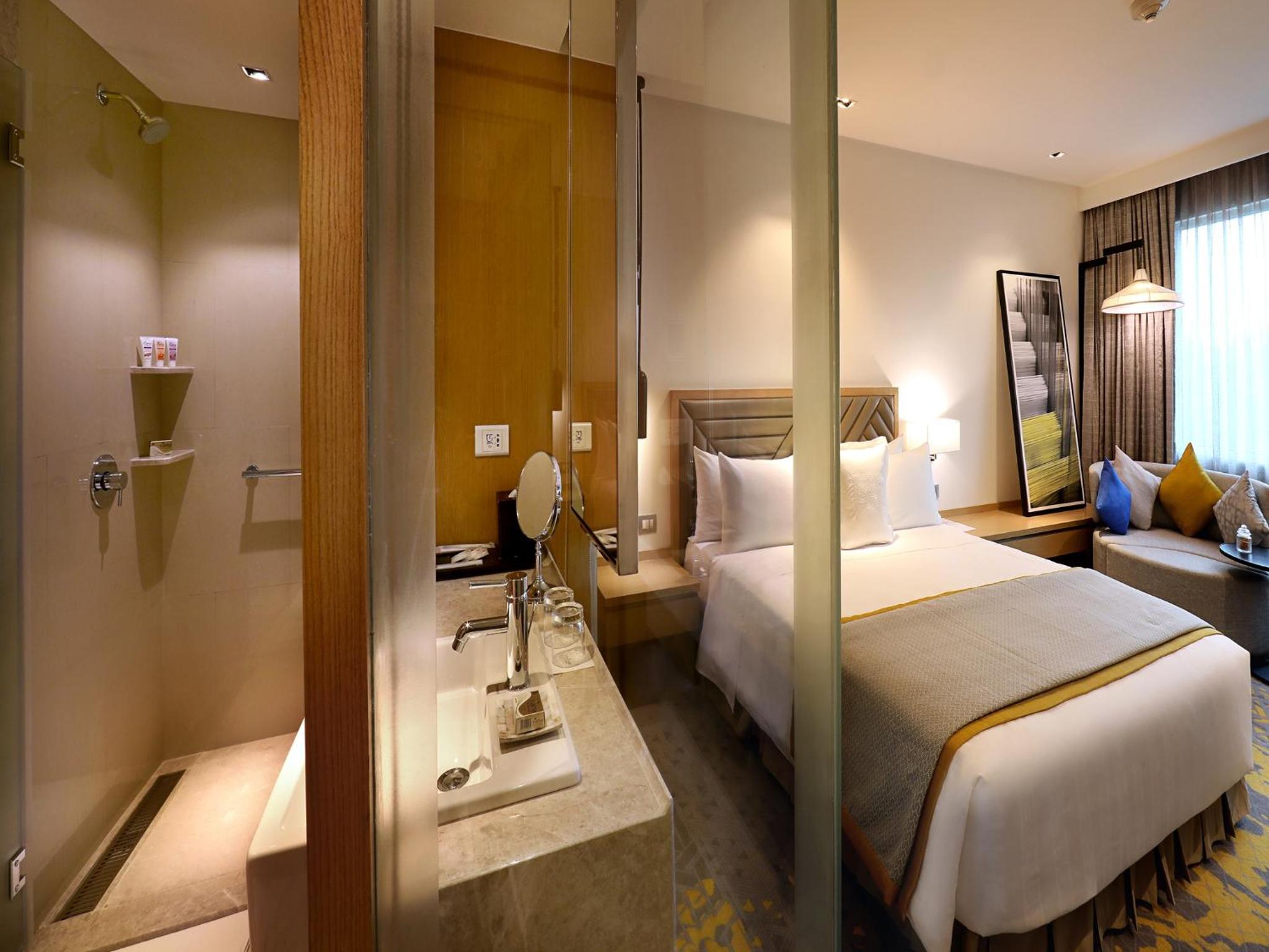 Club Twin Room - Photo 1