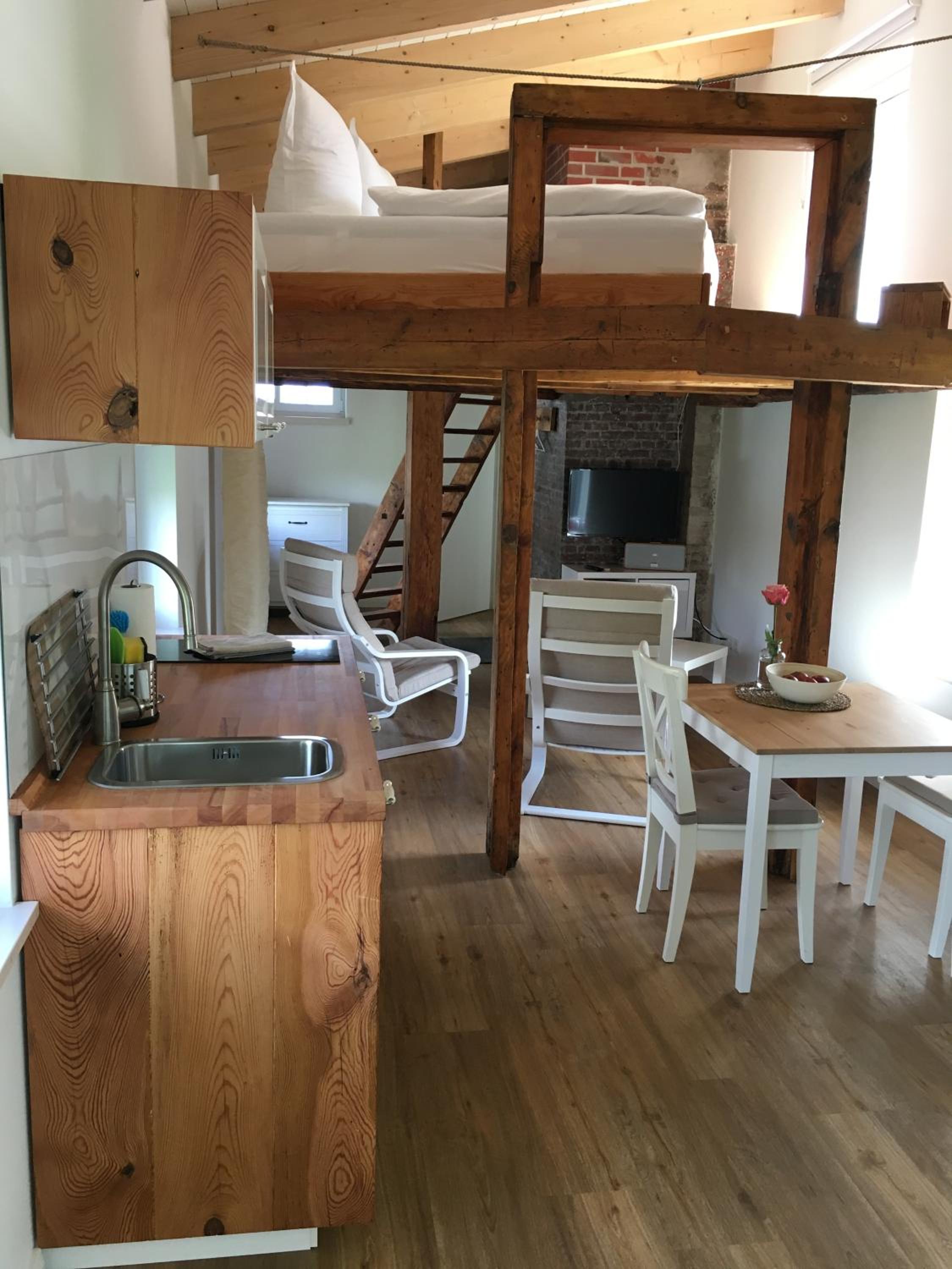 Apartment photo 1