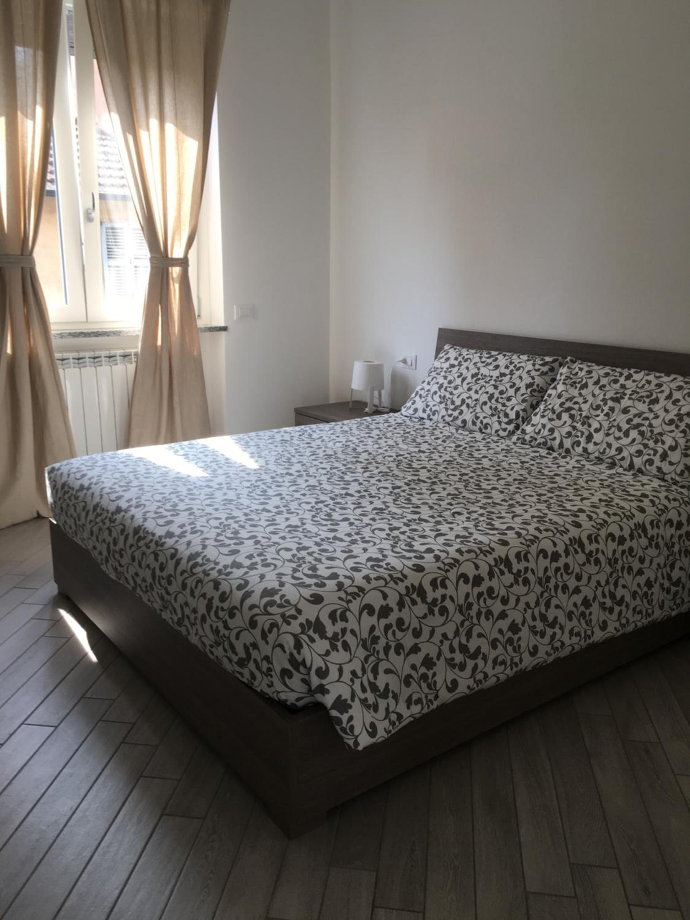 One-Bedroom Apartment - Photo 38