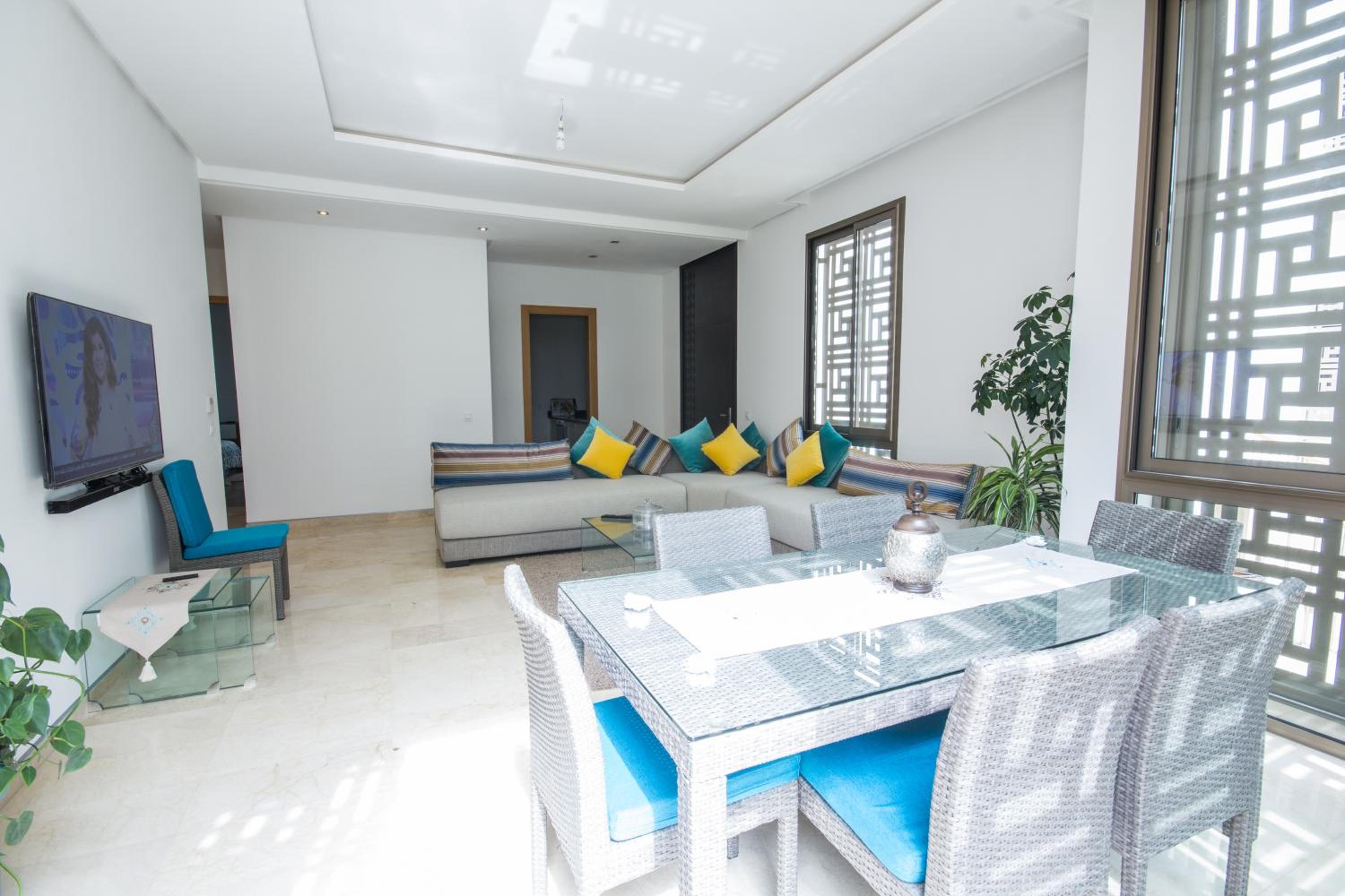 Two-Bedroom Apartment - Photo 35
